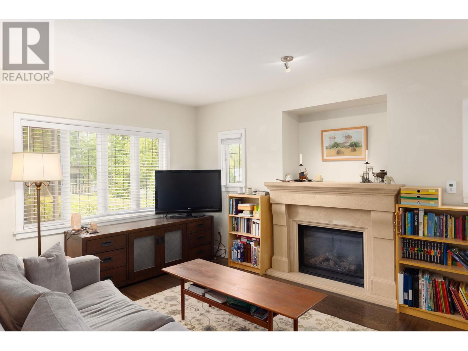 908 21ST AVENUE Image 7