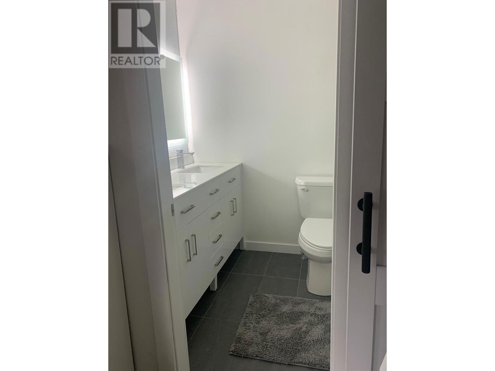 1250 RIVER DRIVE Image 12