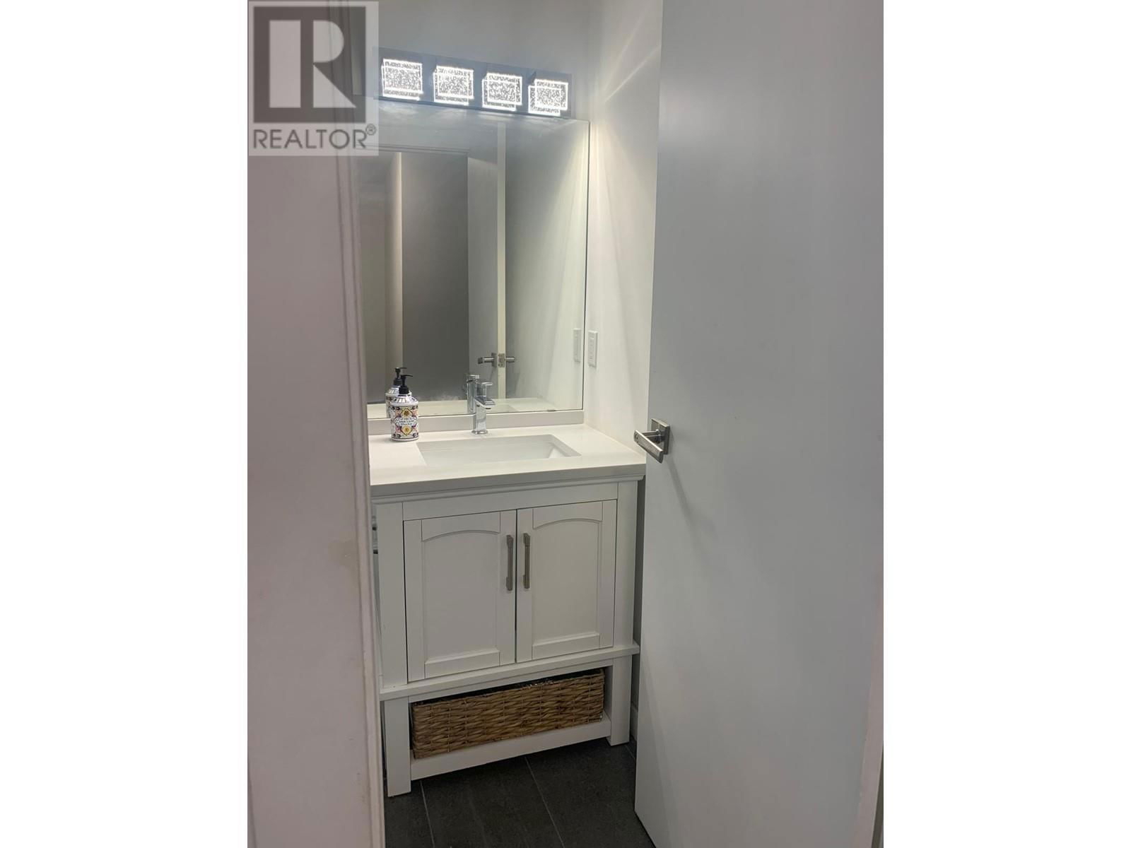 1250 RIVER DRIVE Image 15