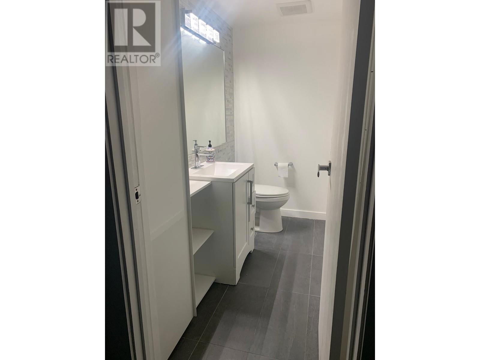 1250 RIVER DRIVE Image 19