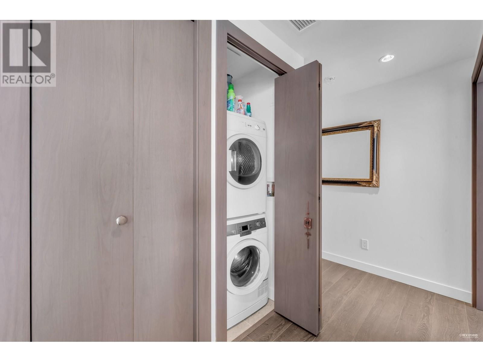 3703 - 6538 NELSON AVENUE Image 18