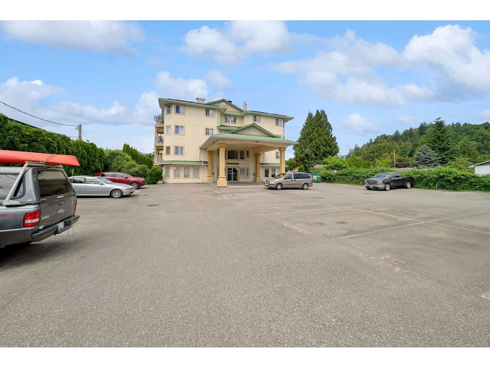 202 - 46777 YALE ROAD Image 2