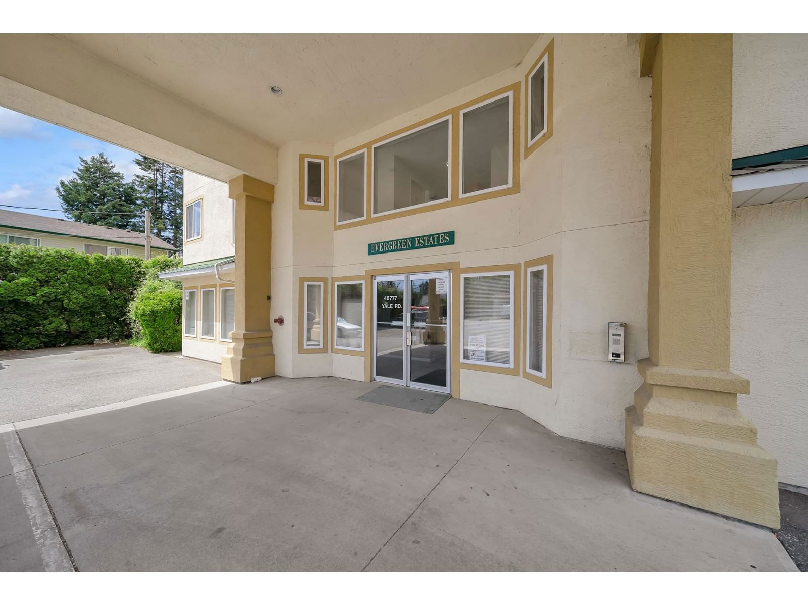 202 - 46777 YALE ROAD Image 3