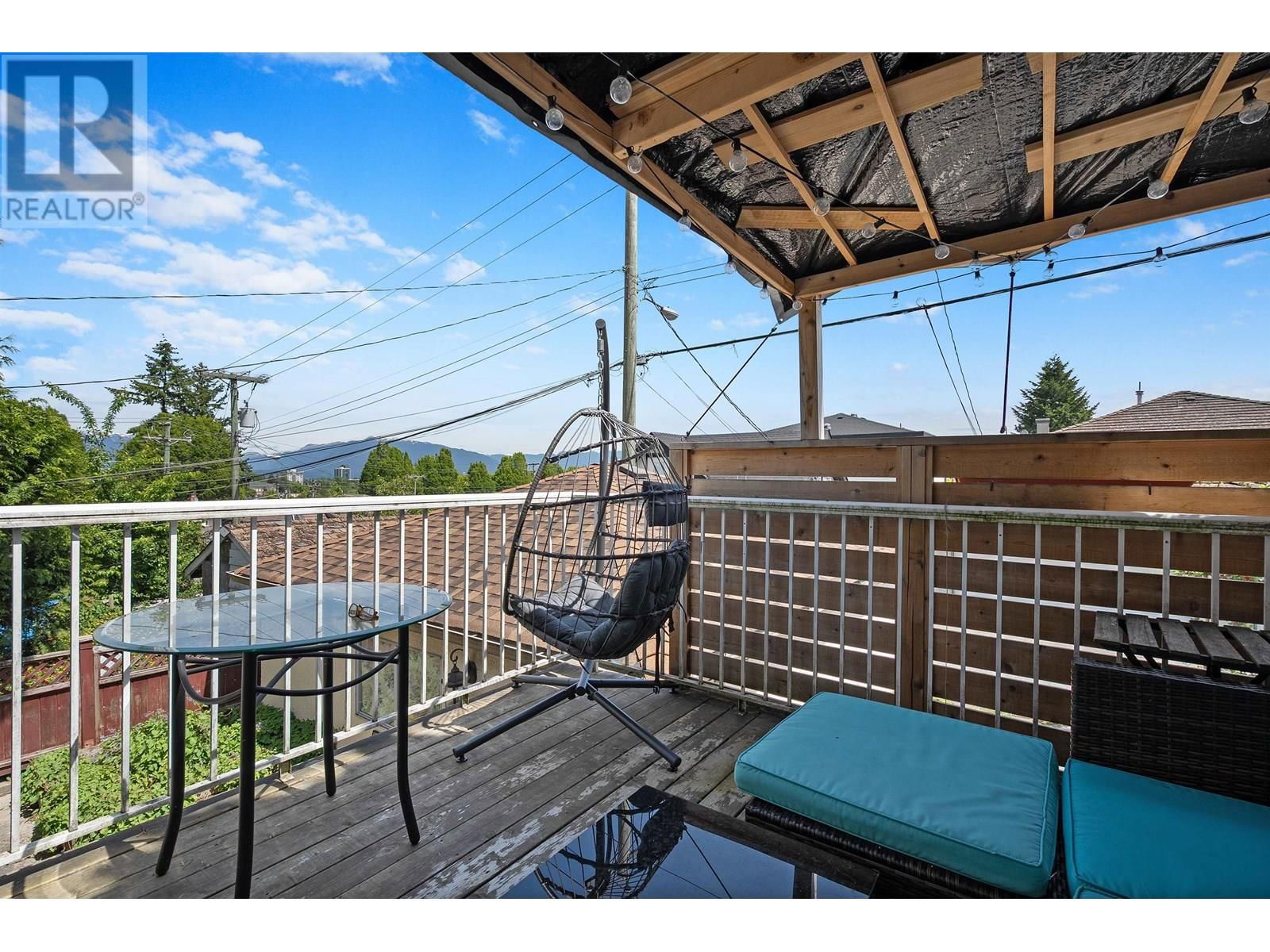 4988 SHERBROOKE STREET Image 16