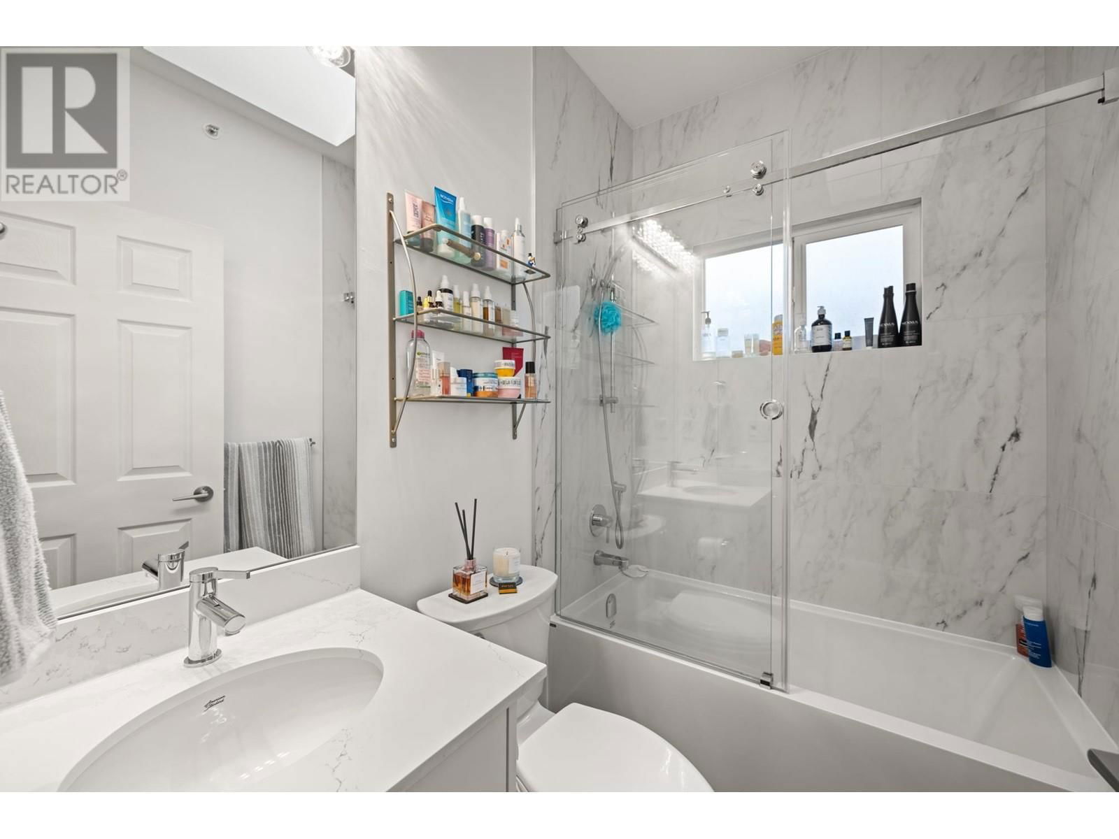 5260 ST. CATHERINES STREET Image 19