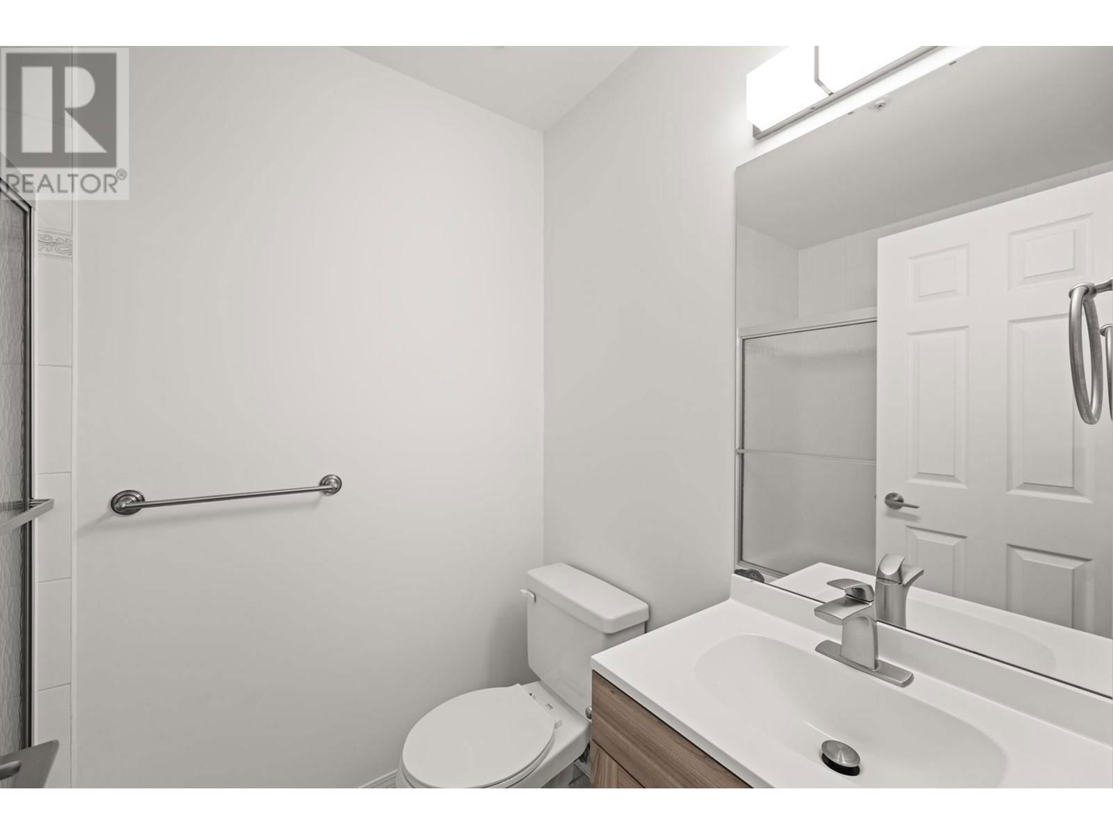 5260 ST. CATHERINES STREET Image 32