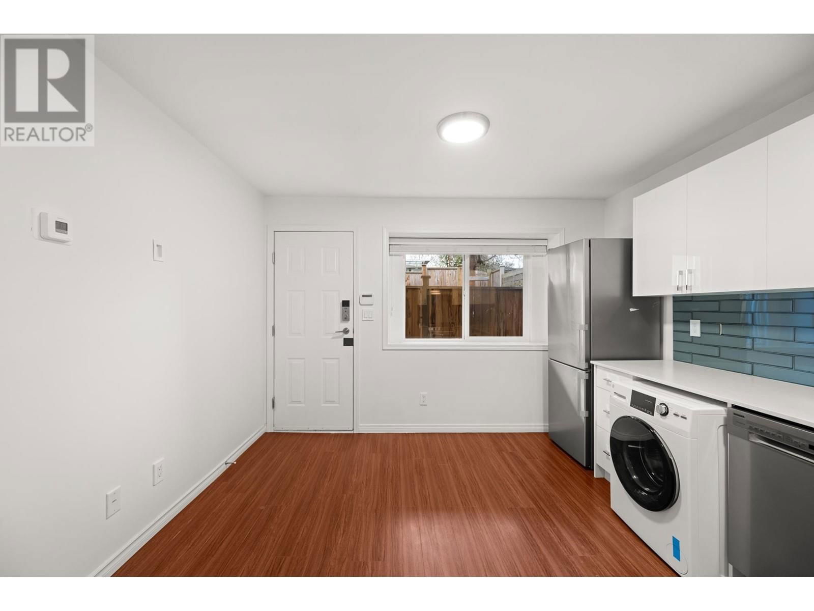 5260 ST. CATHERINES STREET Image 34