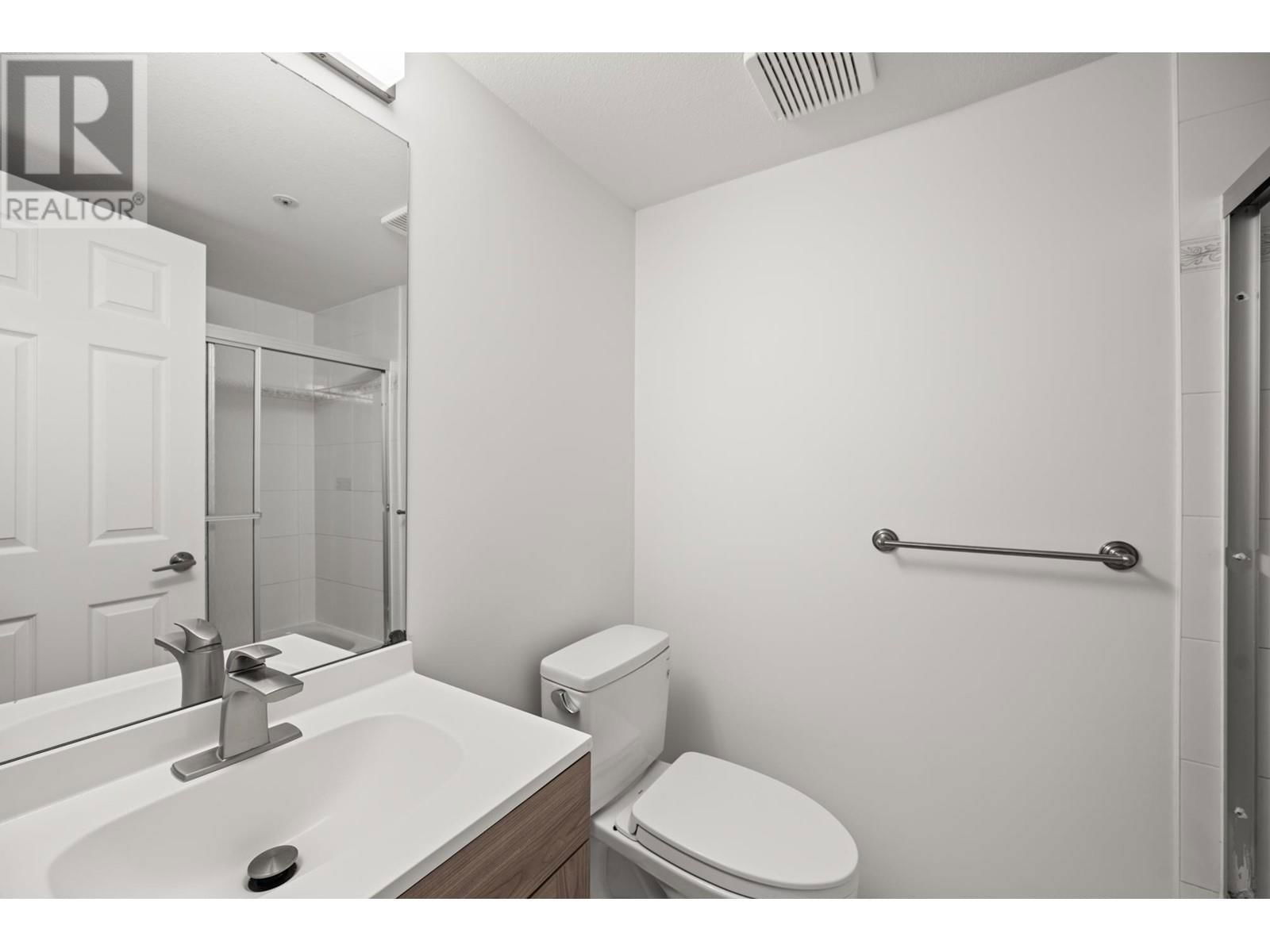 5260 ST. CATHERINES STREET Image 37