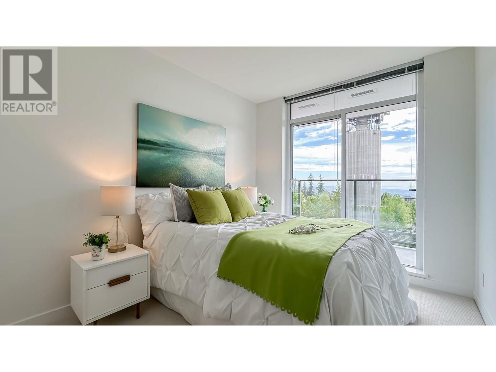 1003 - 8940 UNIVERSITY CRESCENT Image 15