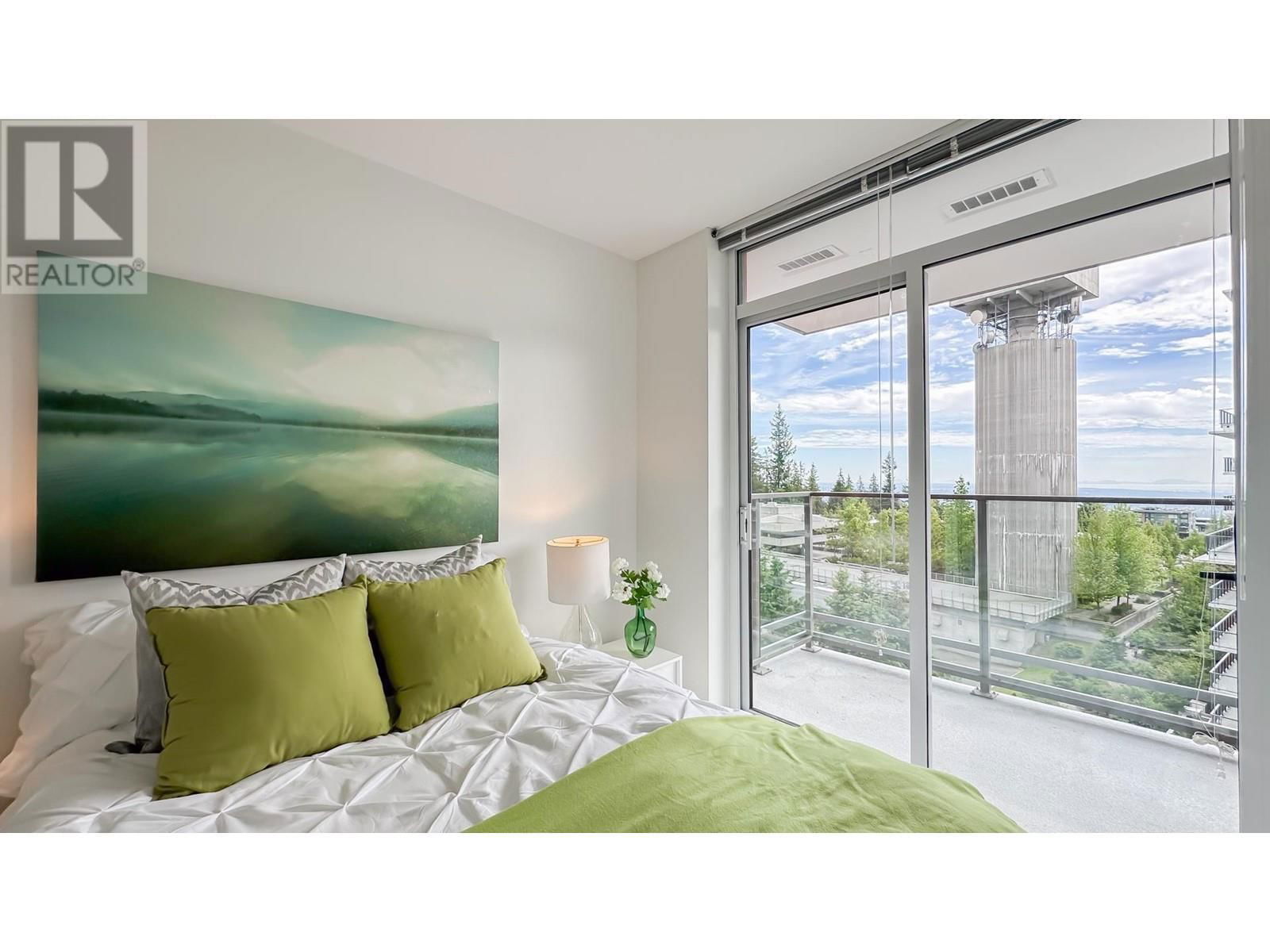 1003 - 8940 UNIVERSITY CRESCENT Image 17