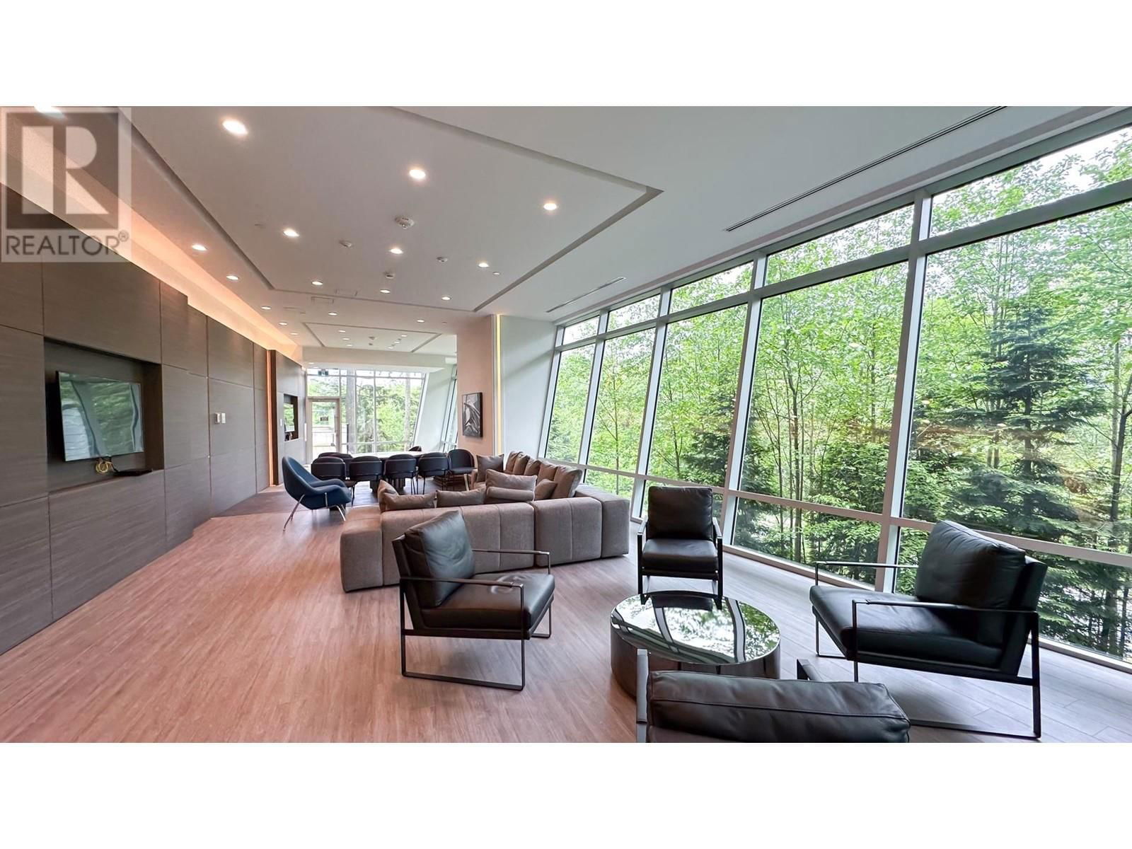 1003 - 8940 UNIVERSITY CRESCENT Image 25