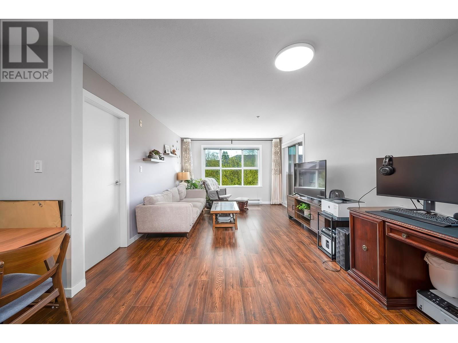 214 - 5885 IRMIN STREET Image 6