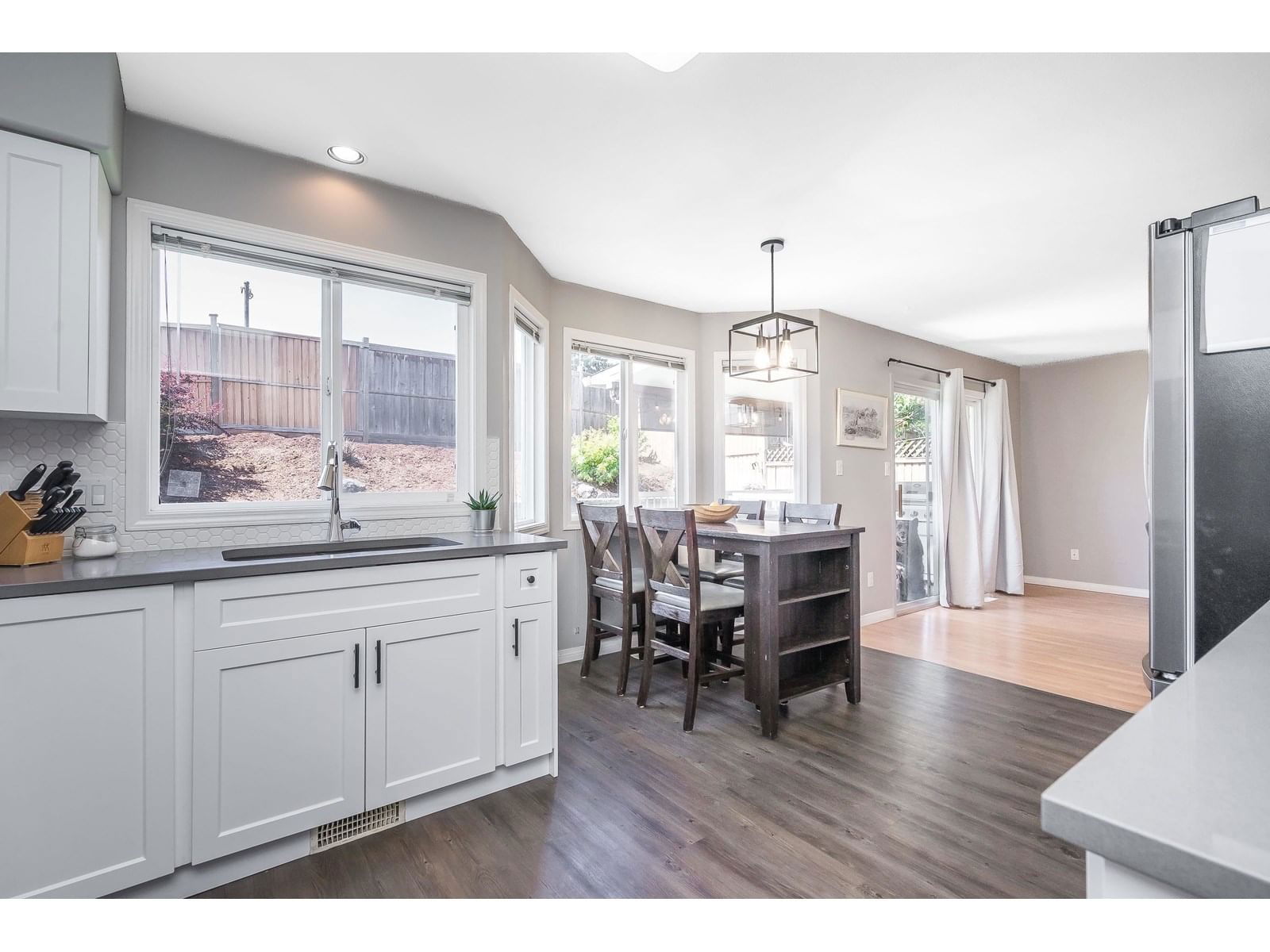 5657 KATHLEEN DRIVE Image 15