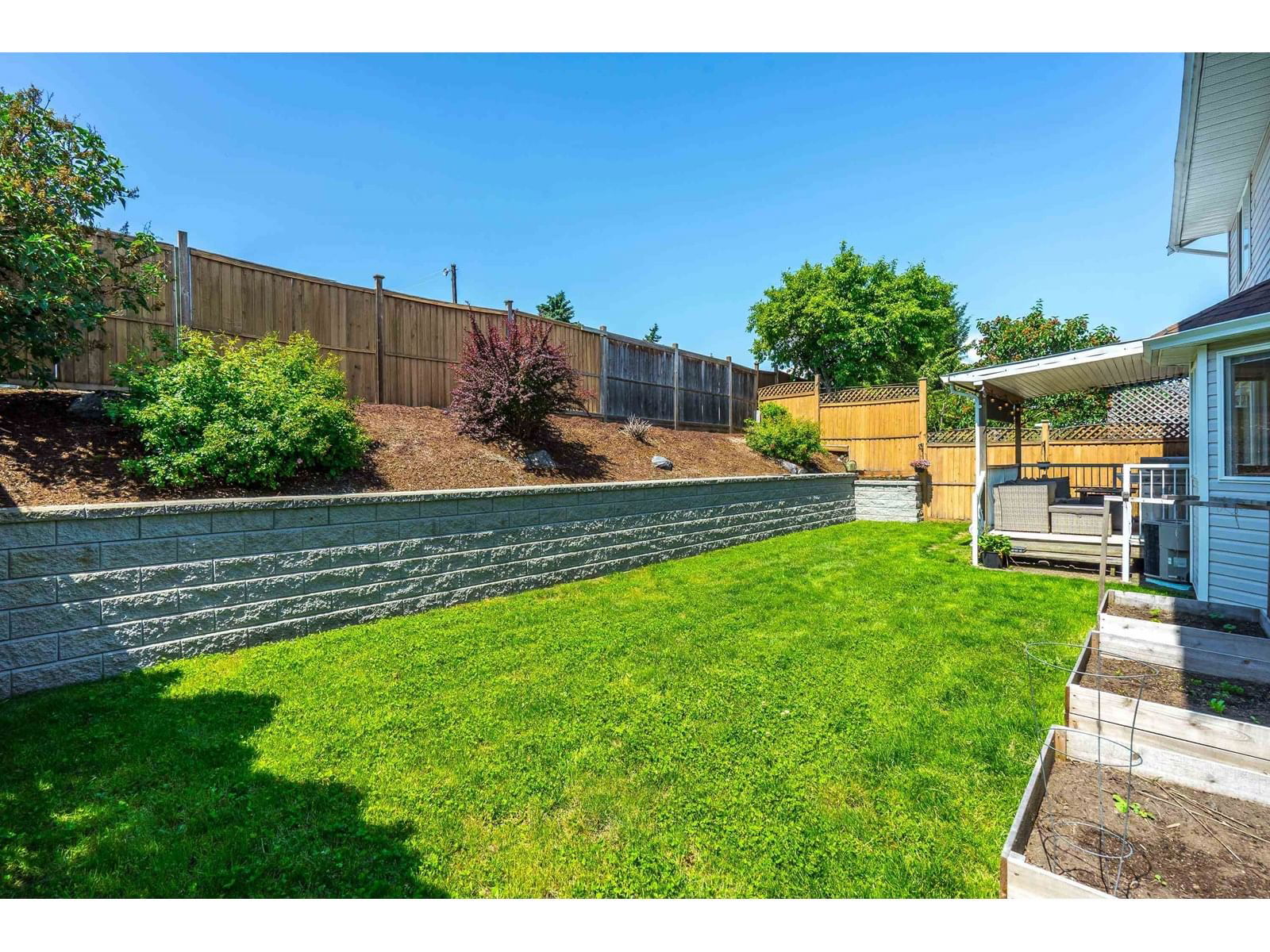 5657 KATHLEEN DRIVE Image 32