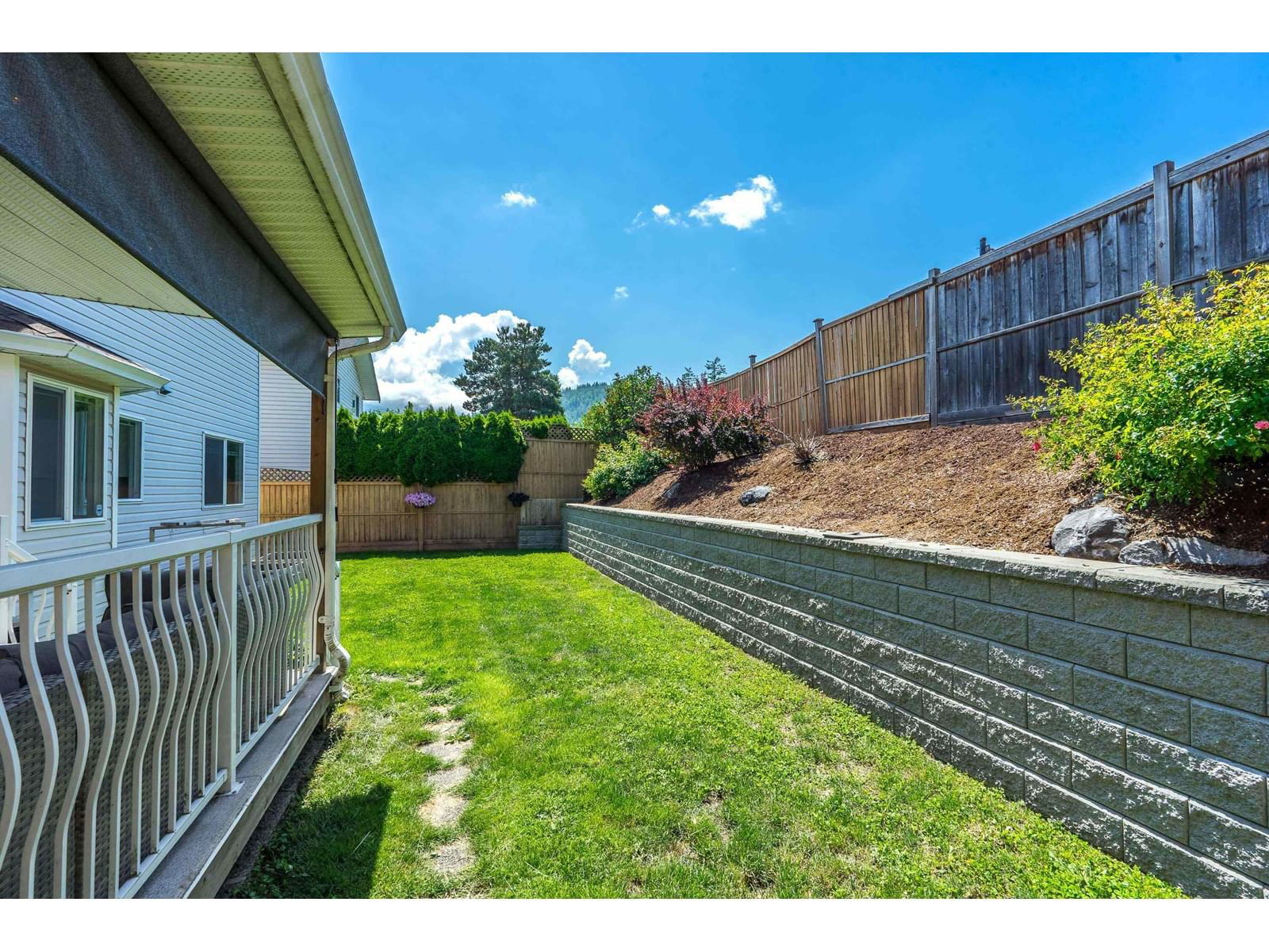 5657 KATHLEEN DRIVE Image 33