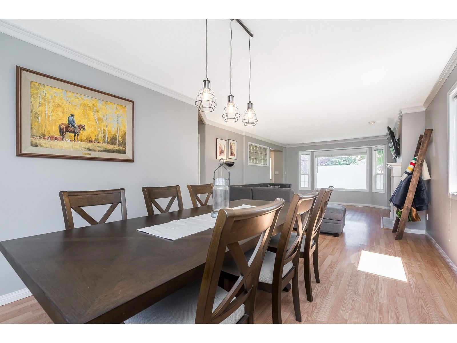 5657 KATHLEEN DRIVE Image 9