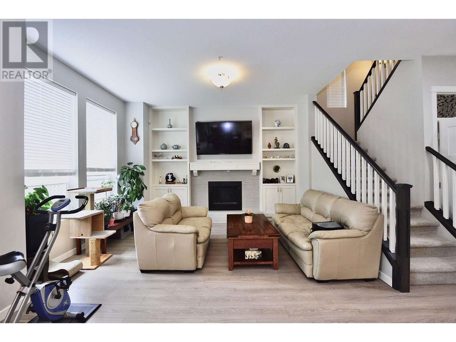 24442 113 AVENUE Image 16