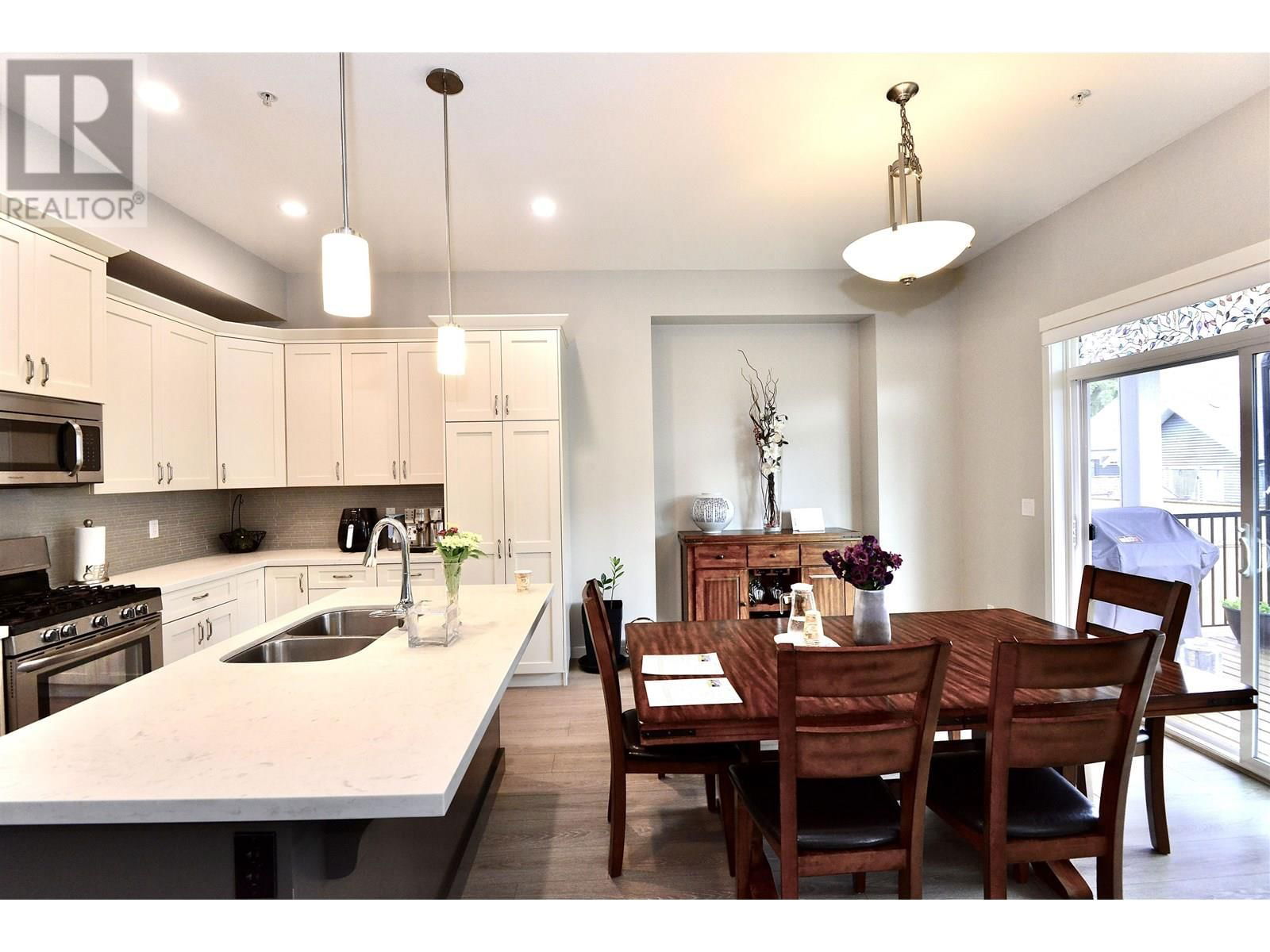 24442 113 AVENUE Image 19