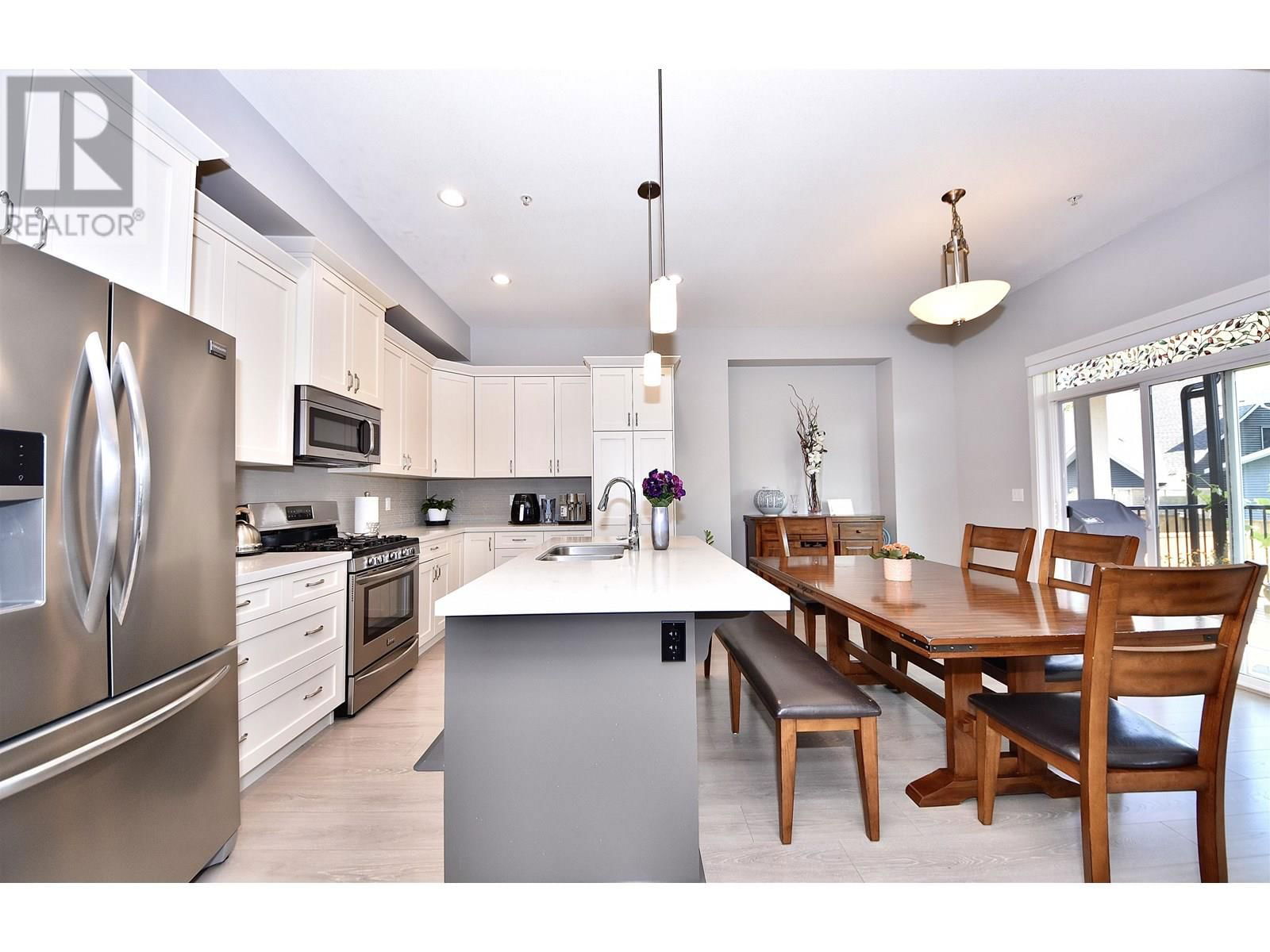 24442 113 AVENUE Image 2