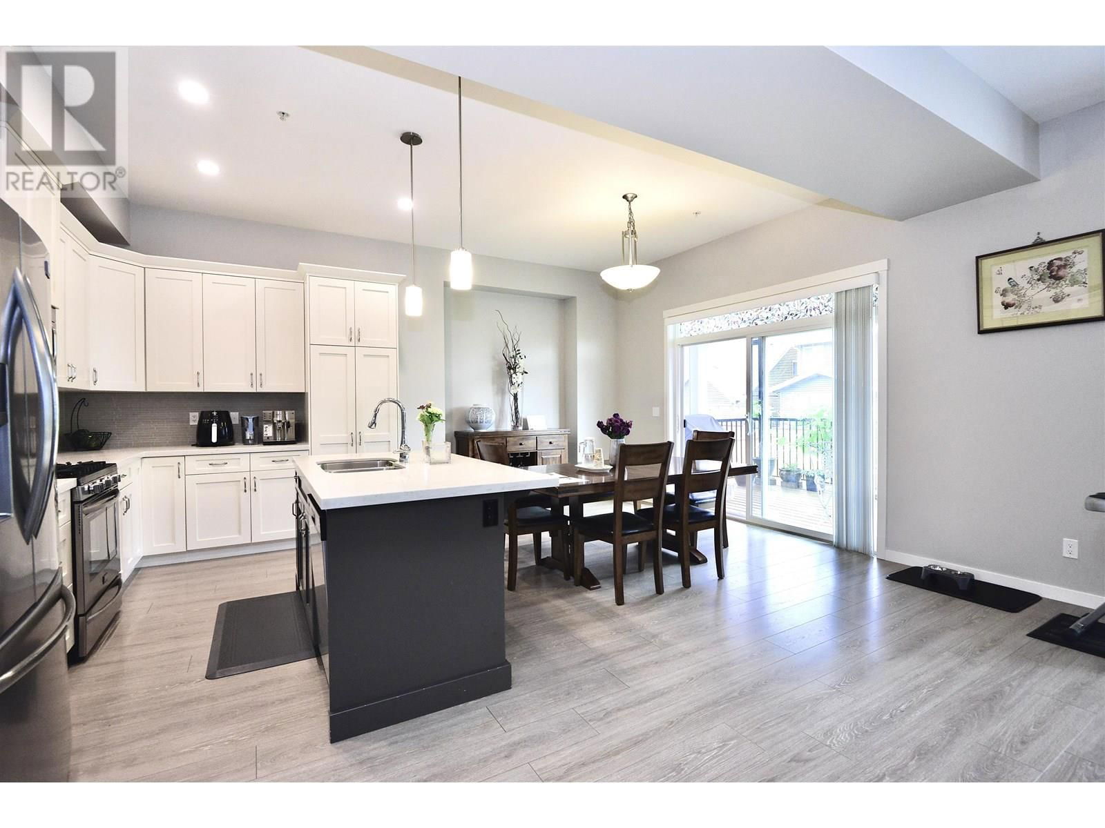 24442 113 AVENUE Image 22