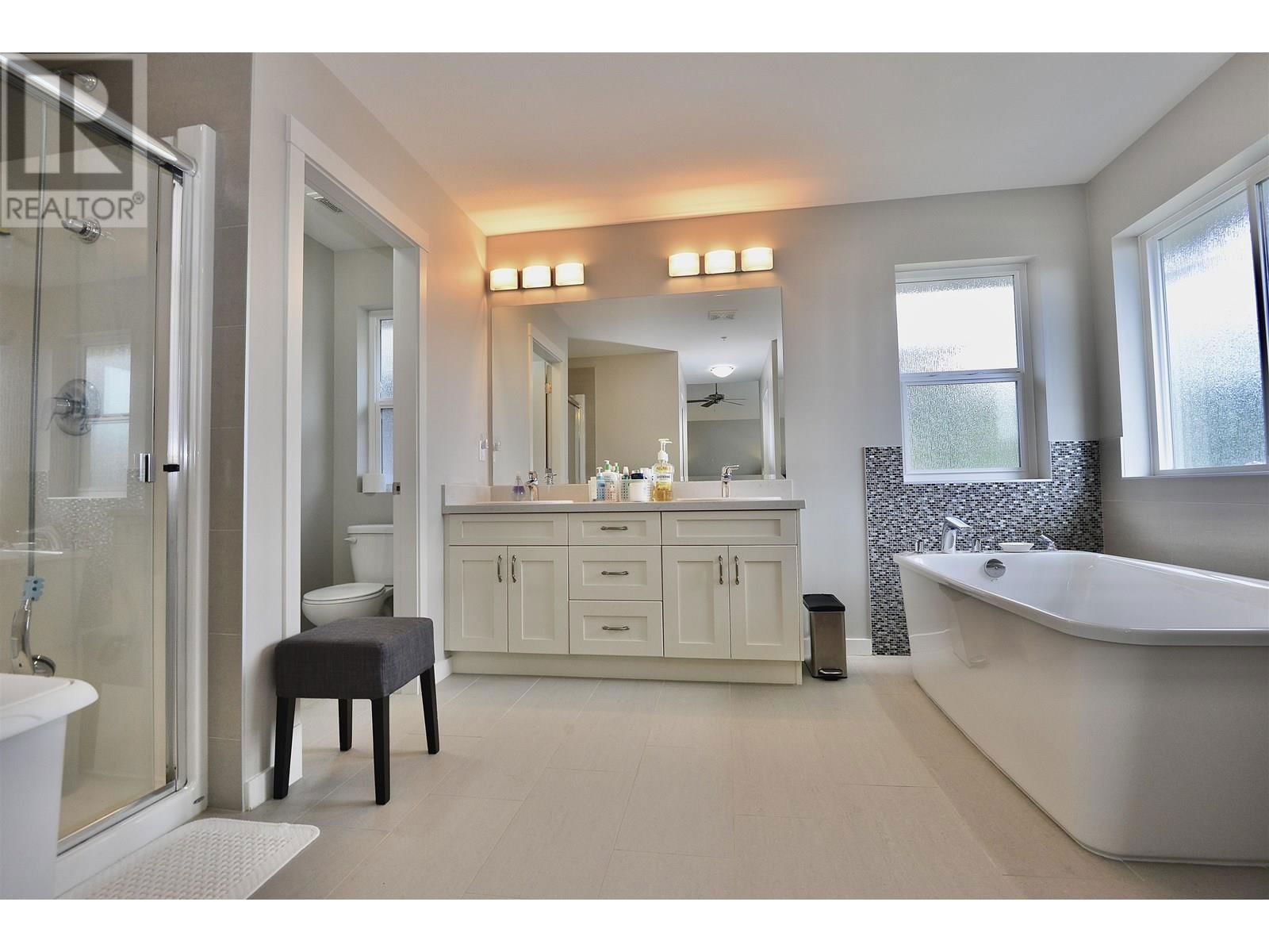 24442 113 AVENUE Image 25