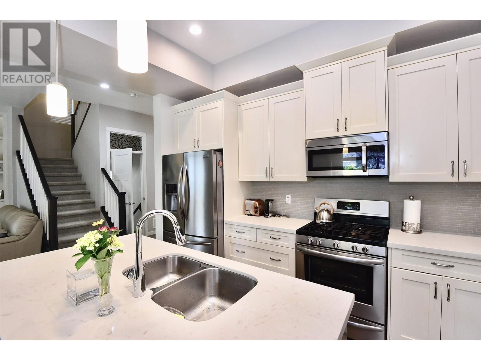 24442 113 AVENUE Image 6