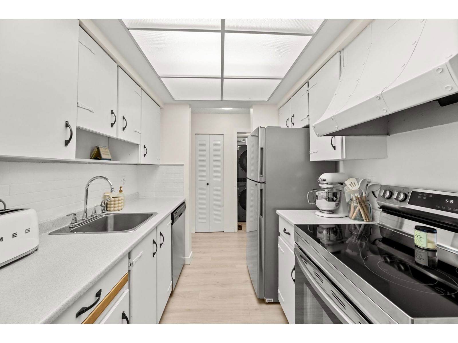 111 - 2551 WILLOW Image 13
