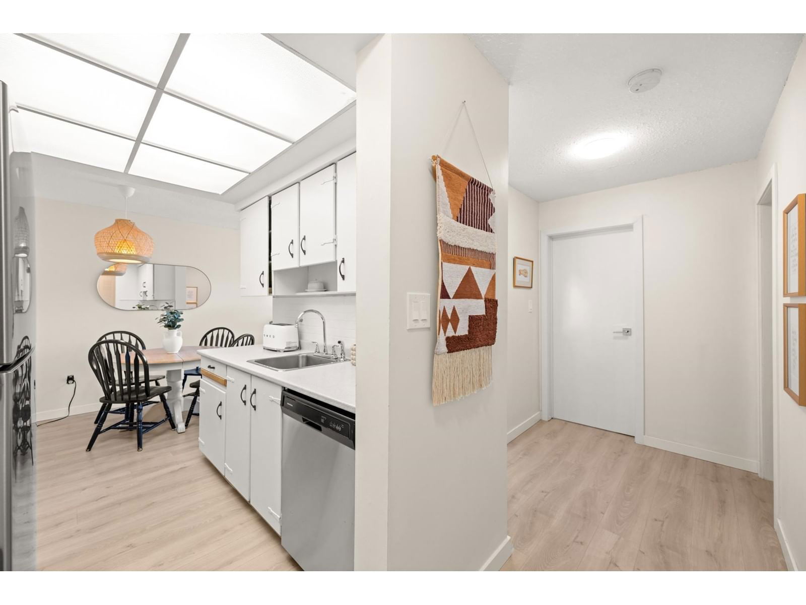 111 - 2551 WILLOW Image 20