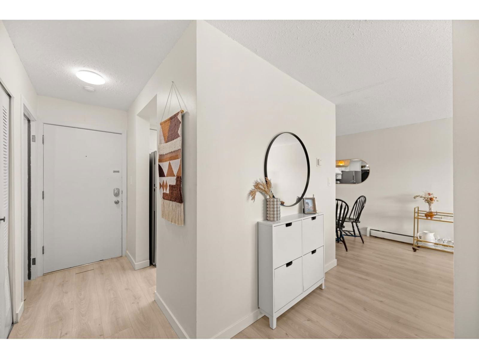 111 - 2551 WILLOW Image 21