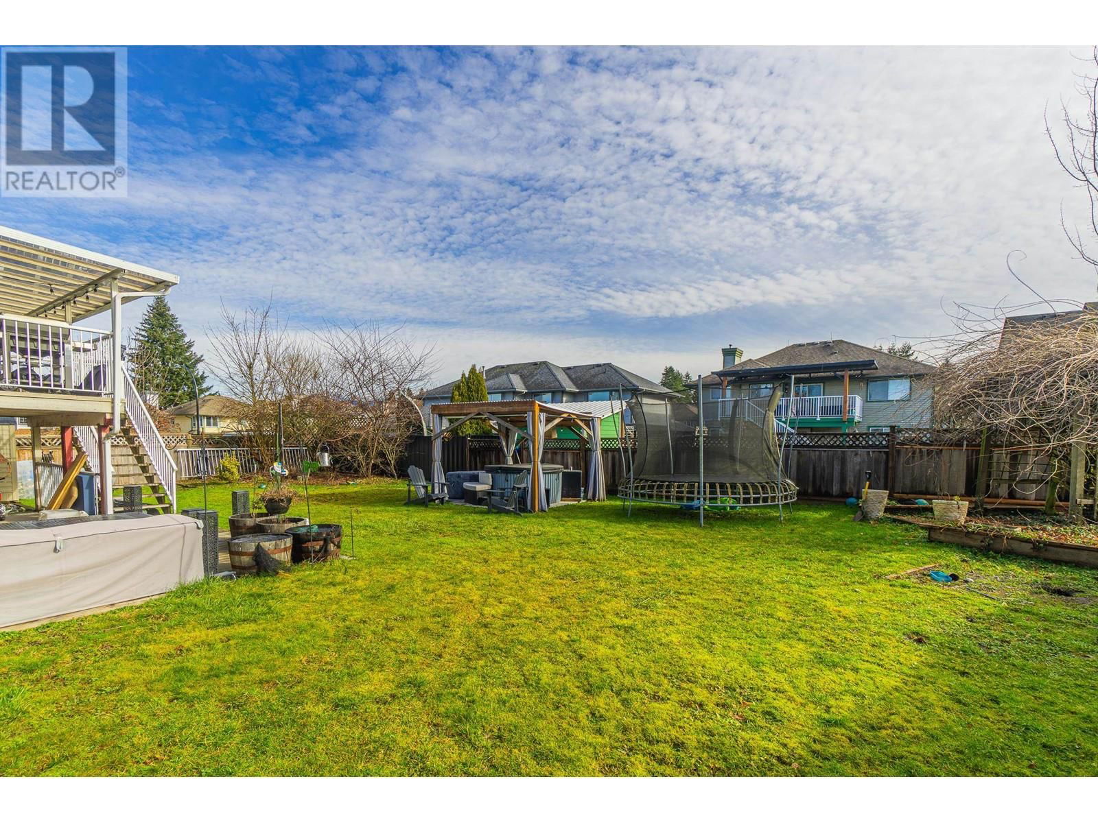 12070 204B STREET Image 35