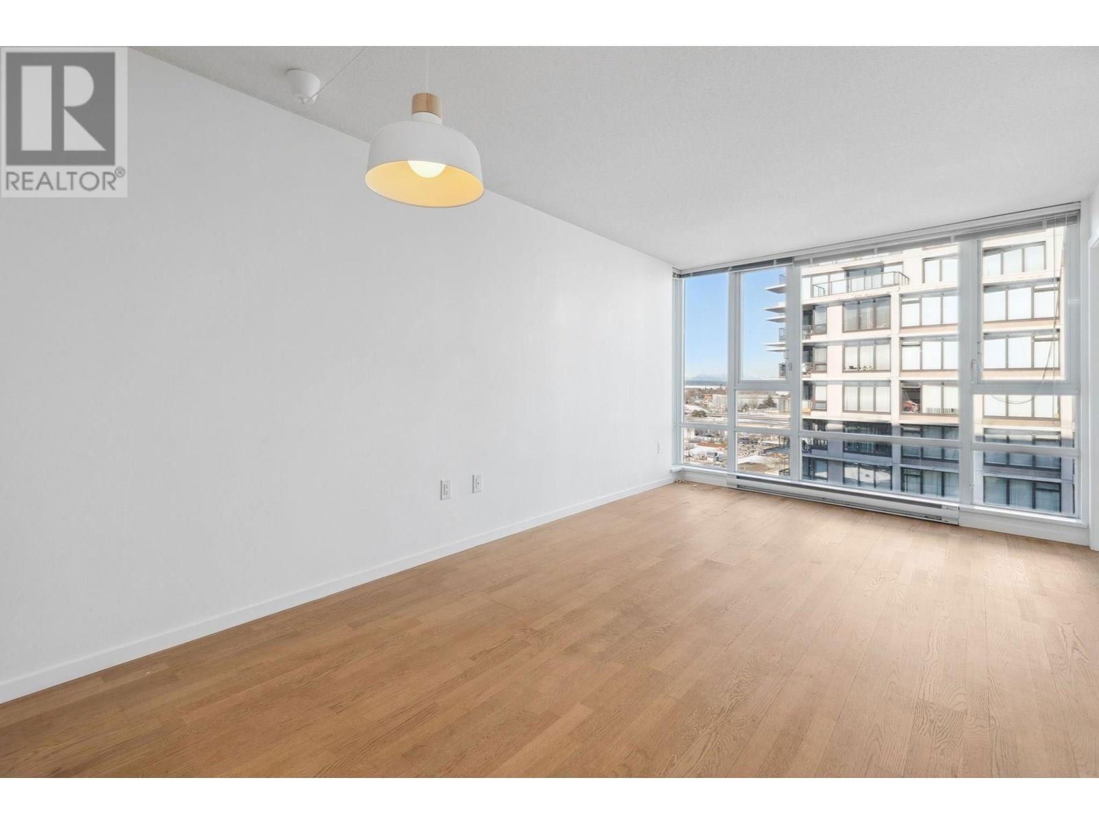 1205 - 7988 ACKROYD ROAD Image 7