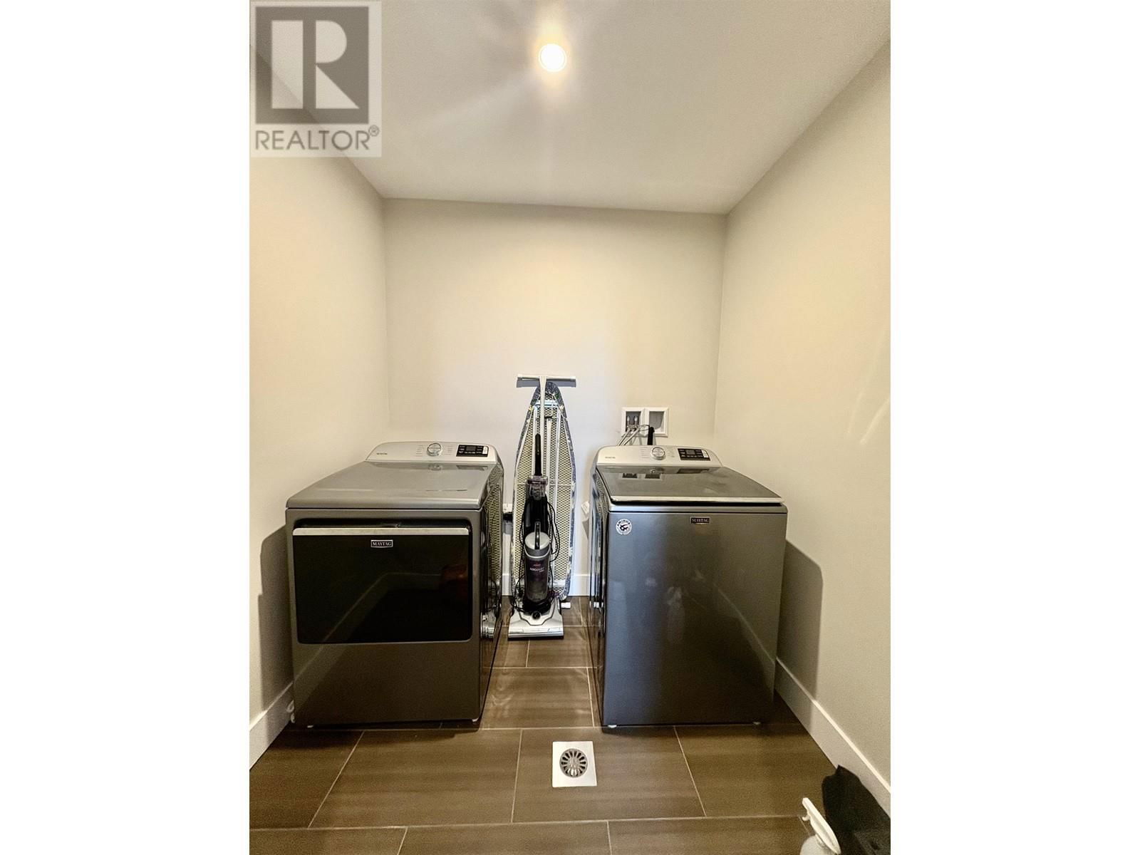 49 WOZNEY STREET Image 20