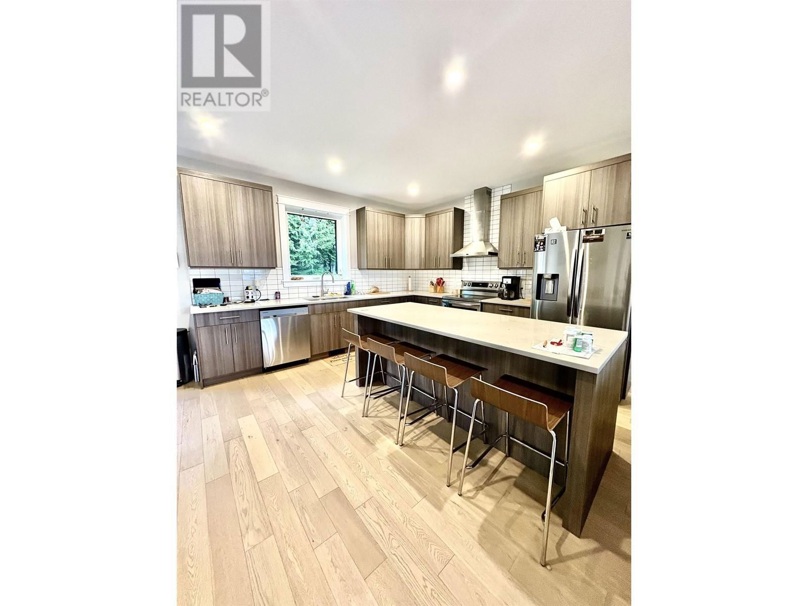 49 WOZNEY STREET Image 3