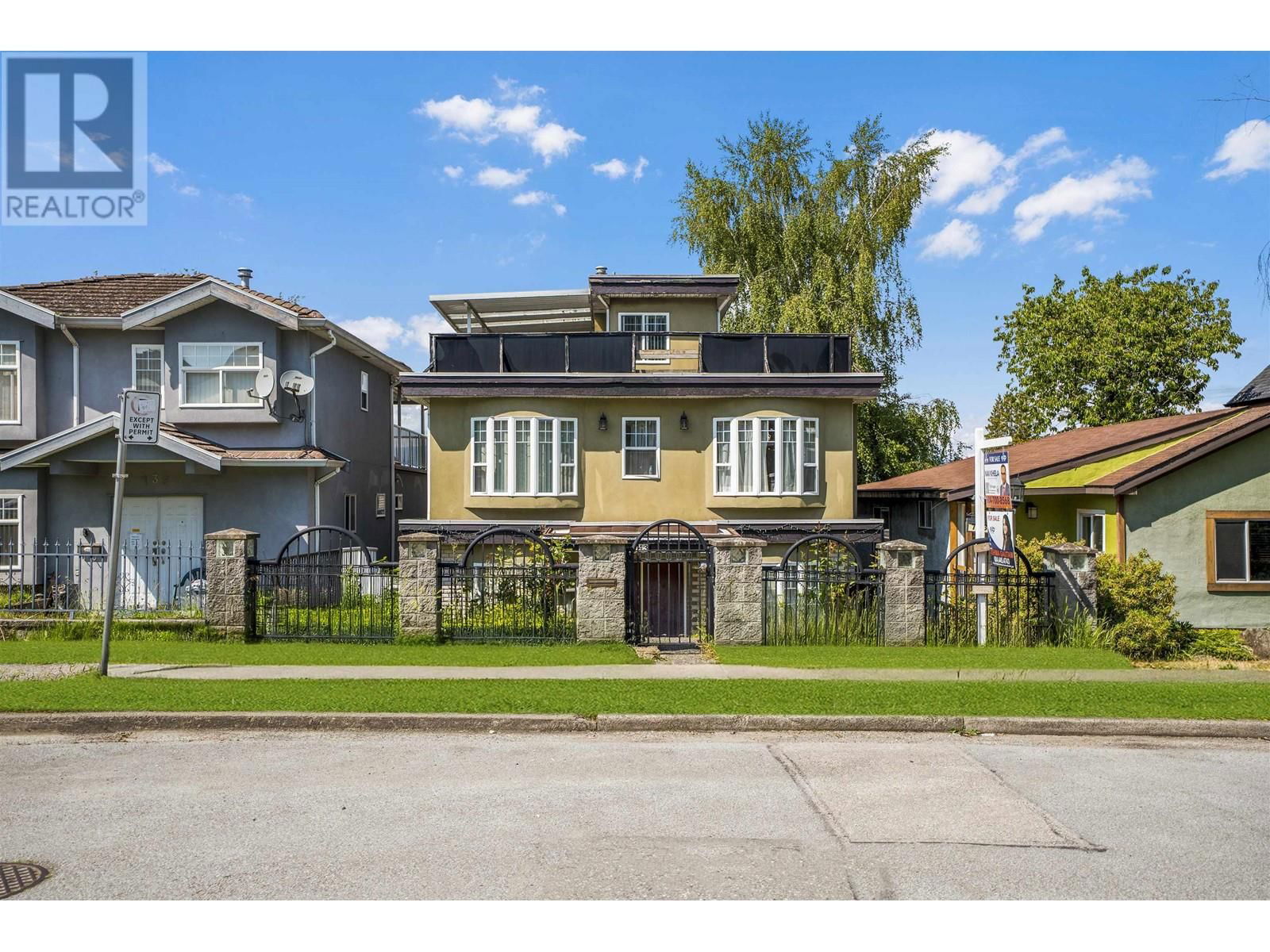 743 DURWARD AVENUE Image 1