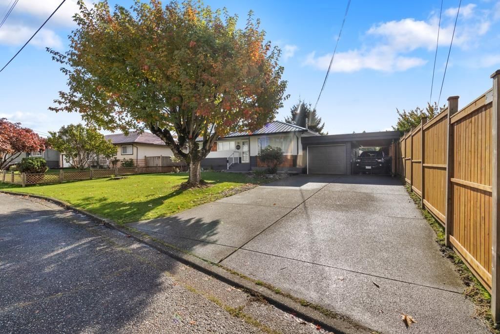 46160 LARCH AVENUE Image 37