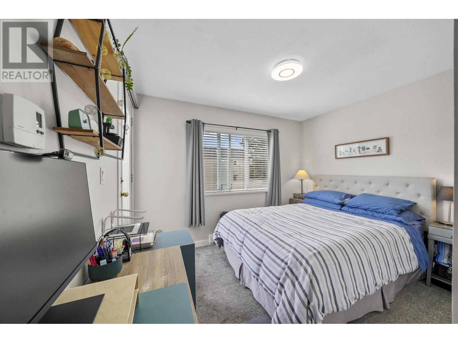6 - 5635 LADNER TRUNK ROAD Image 31