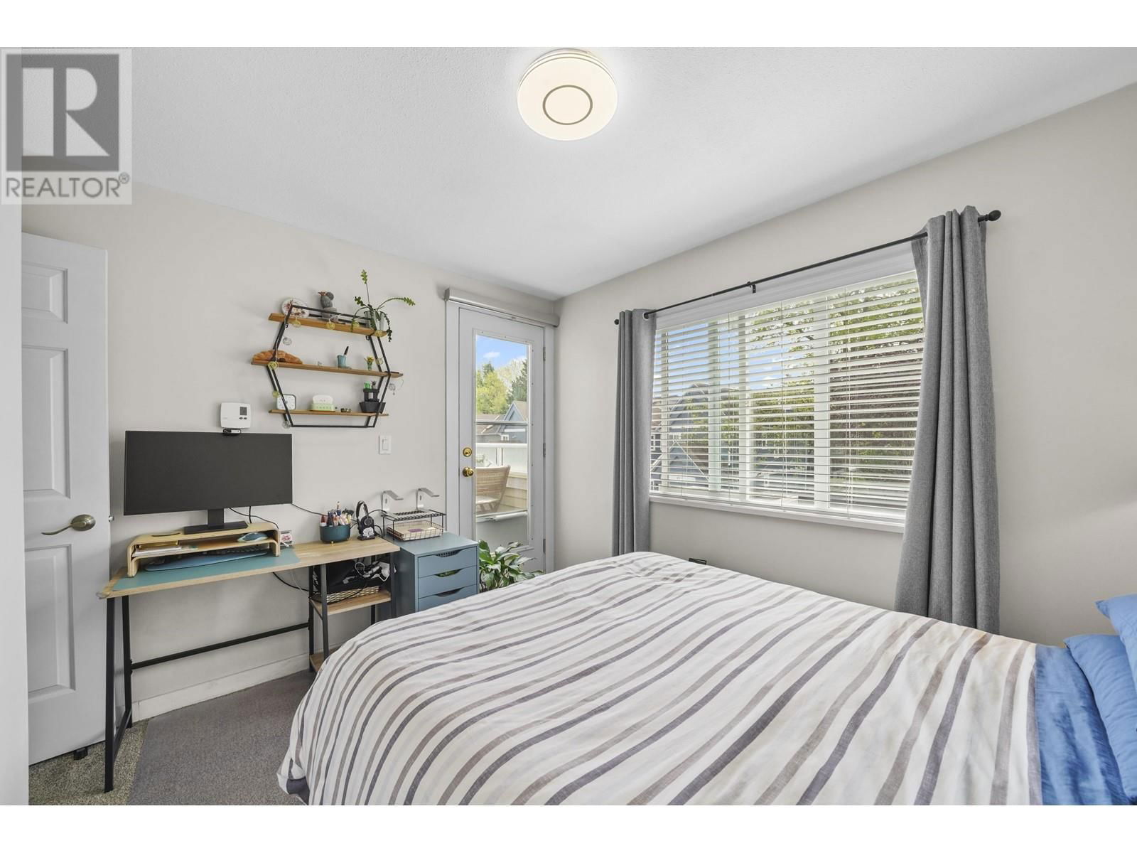 6 - 5635 LADNER TRUNK ROAD Image 32