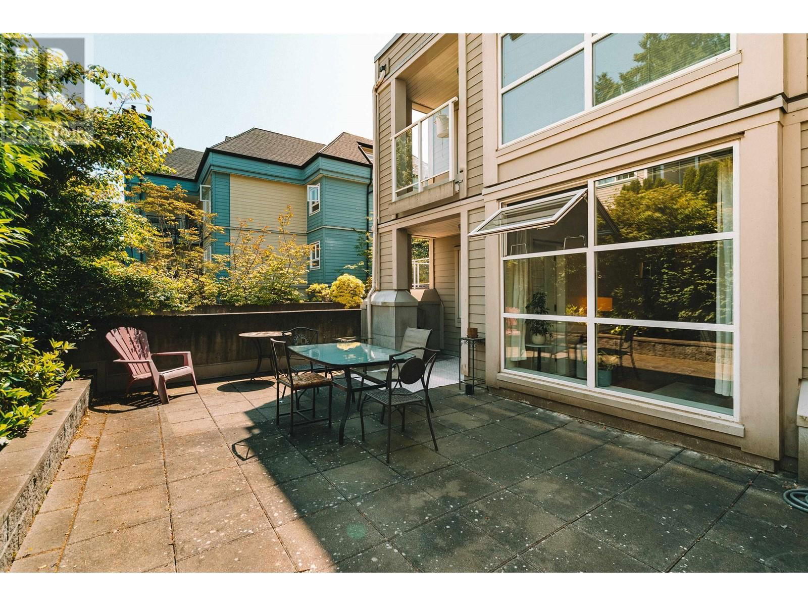 106 - 3168 LAUREL STREET Image 1