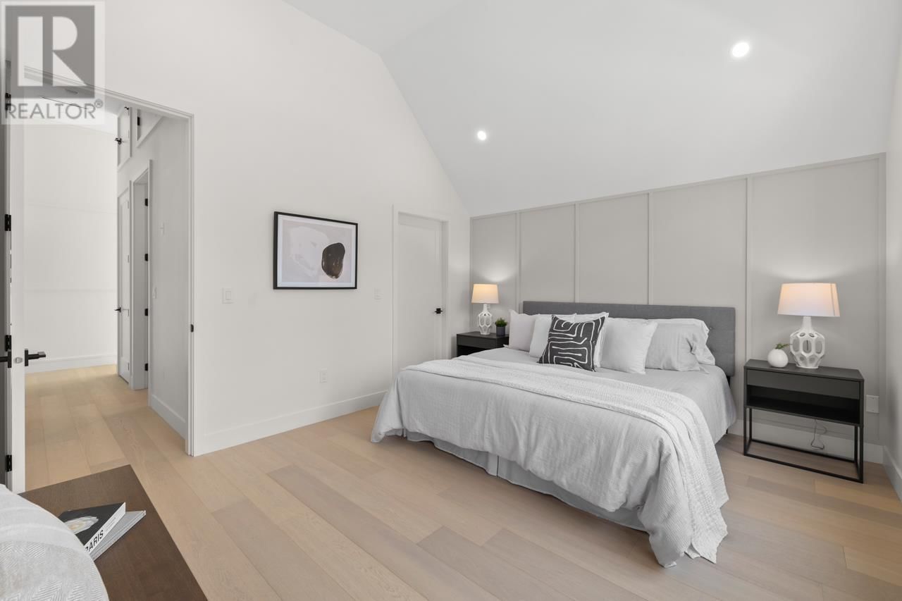 1 - 4648 ELGIN STREET Image 19