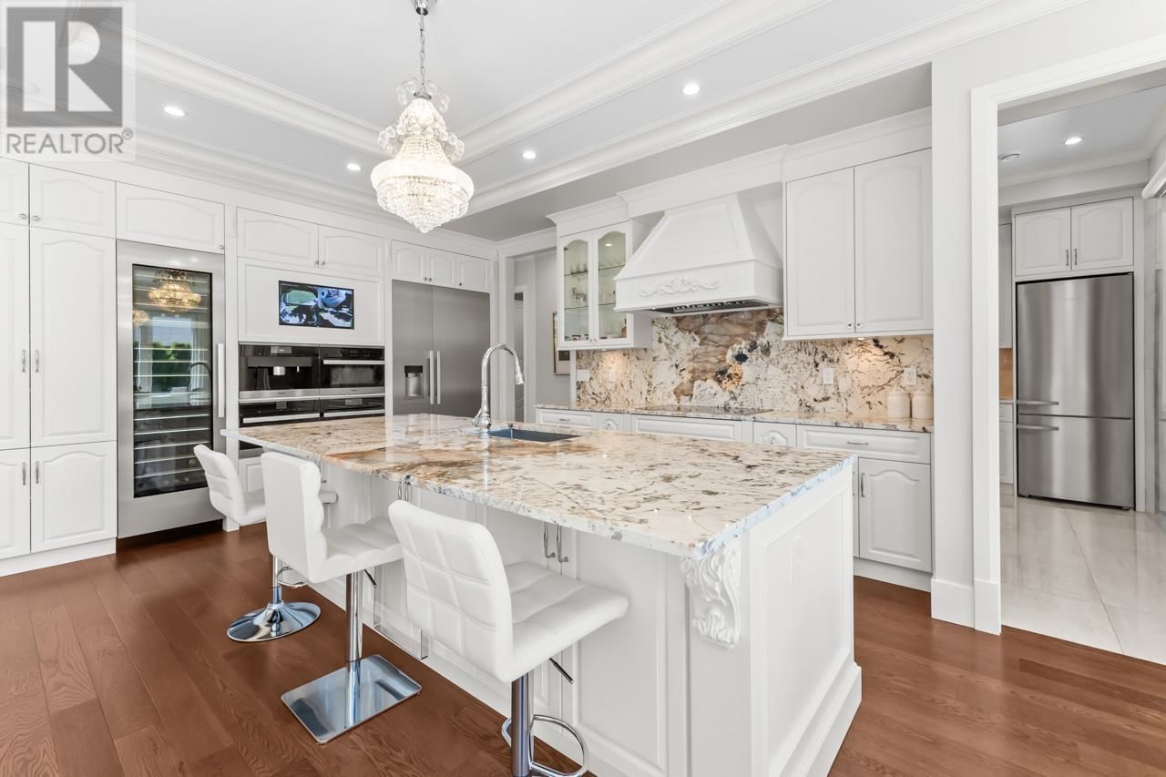 6480 CAMSELL CRESCENT Image 9