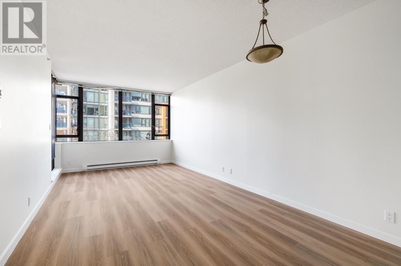 305 - 7360 ELMBRIDGE WAY Image 11