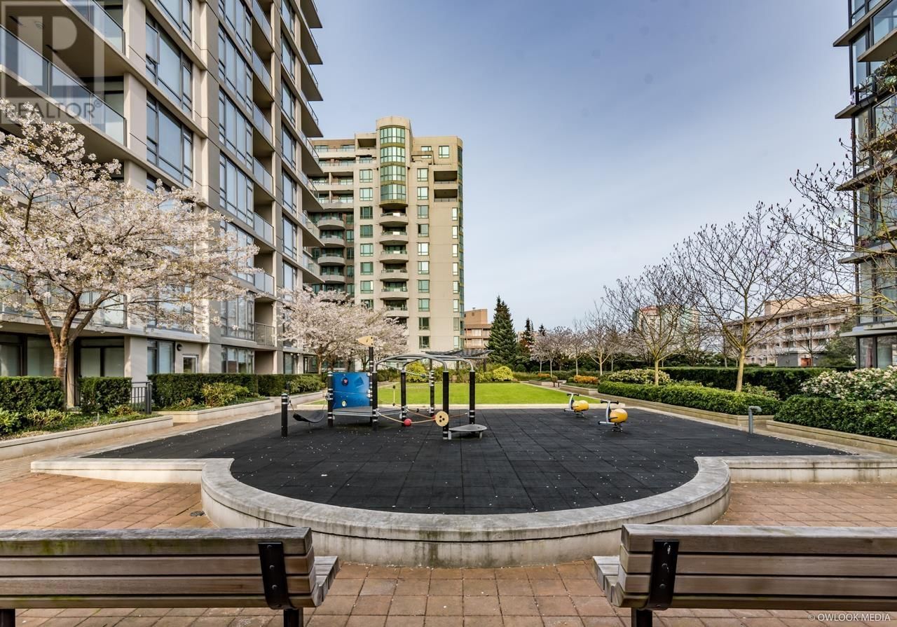 305 - 7360 ELMBRIDGE WAY Image 24