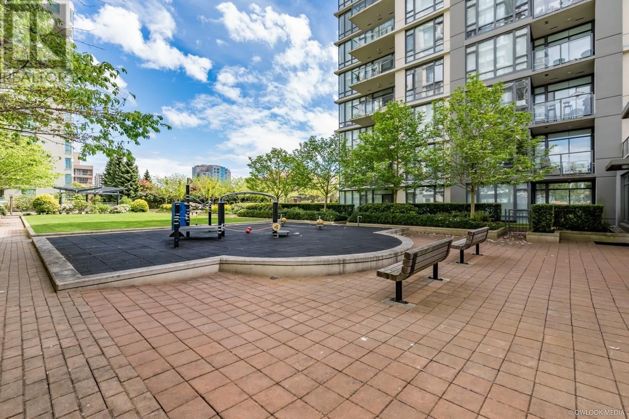 305 - 7360 ELMBRIDGE WAY Image 25