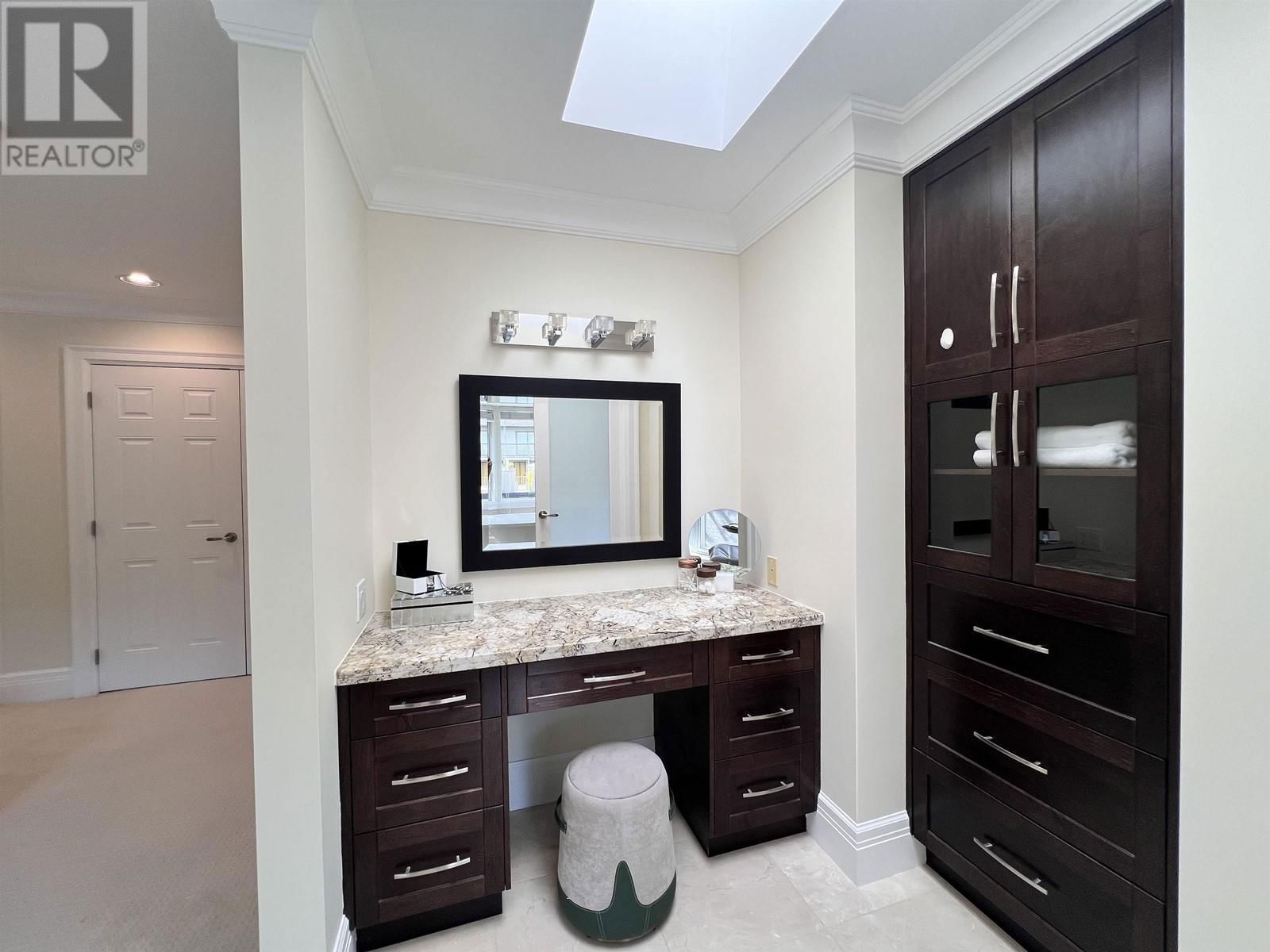 2508 34TH AVENUE Image 25
