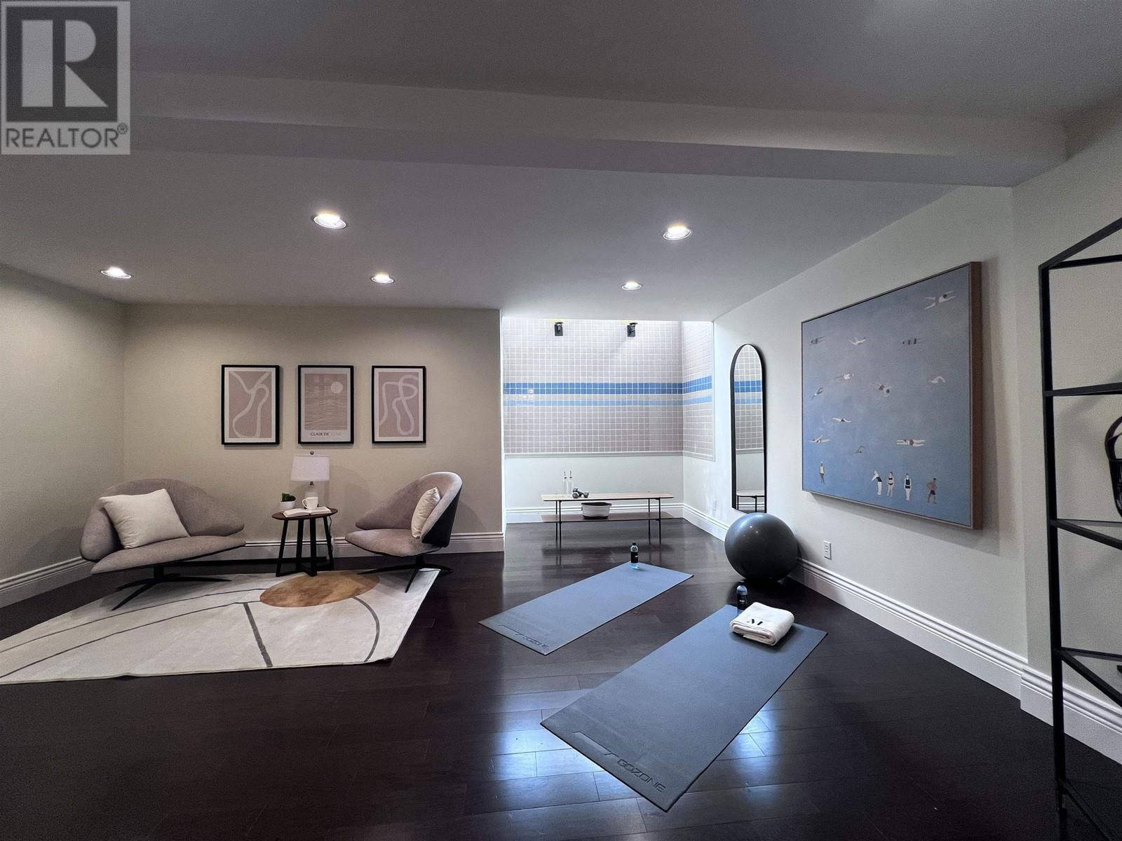 2508 34TH AVENUE Image 38