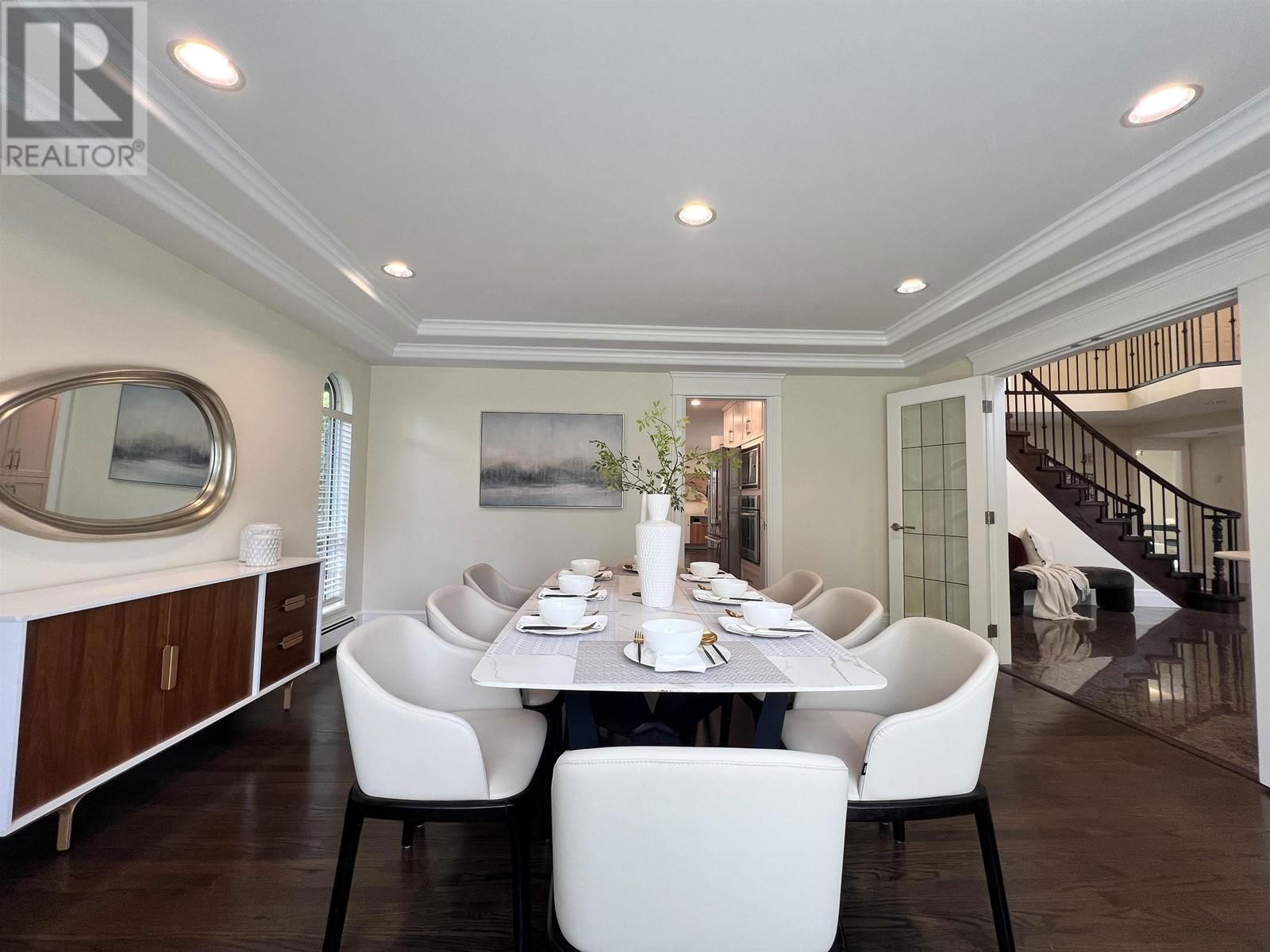 2508 34TH AVENUE Image 6