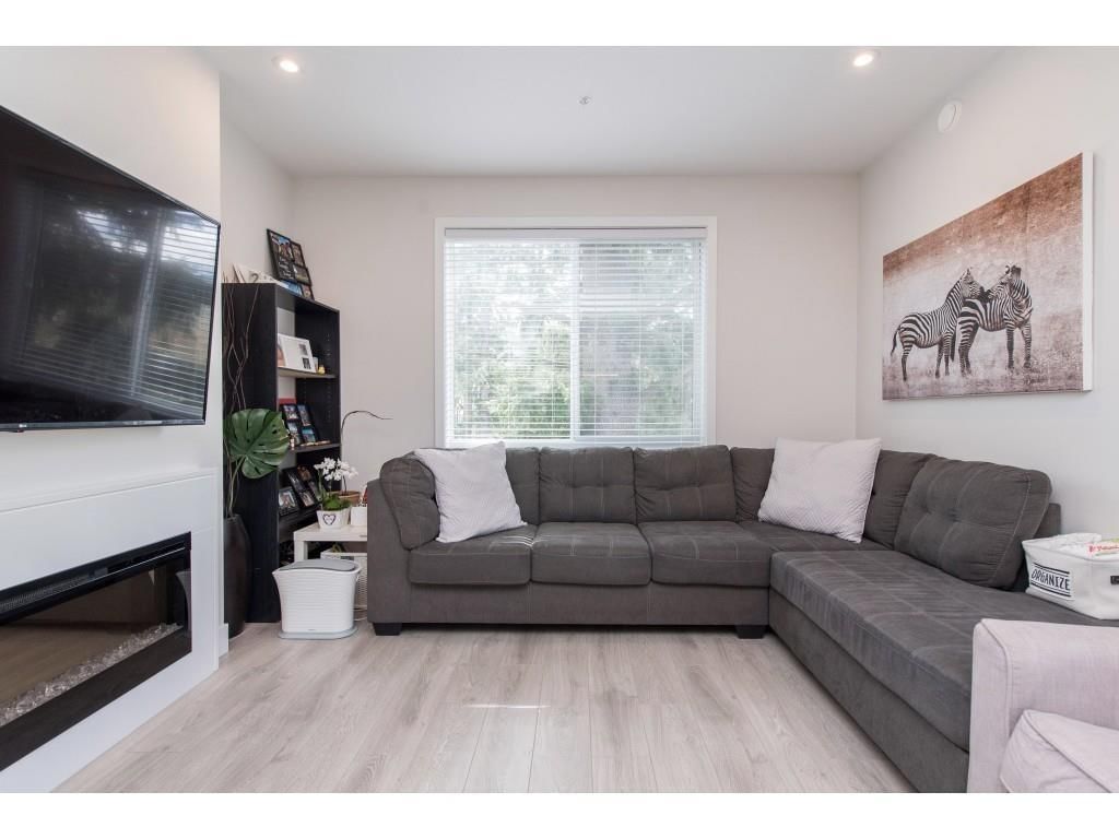 310 - 45510 MARKET WAY Image 14
