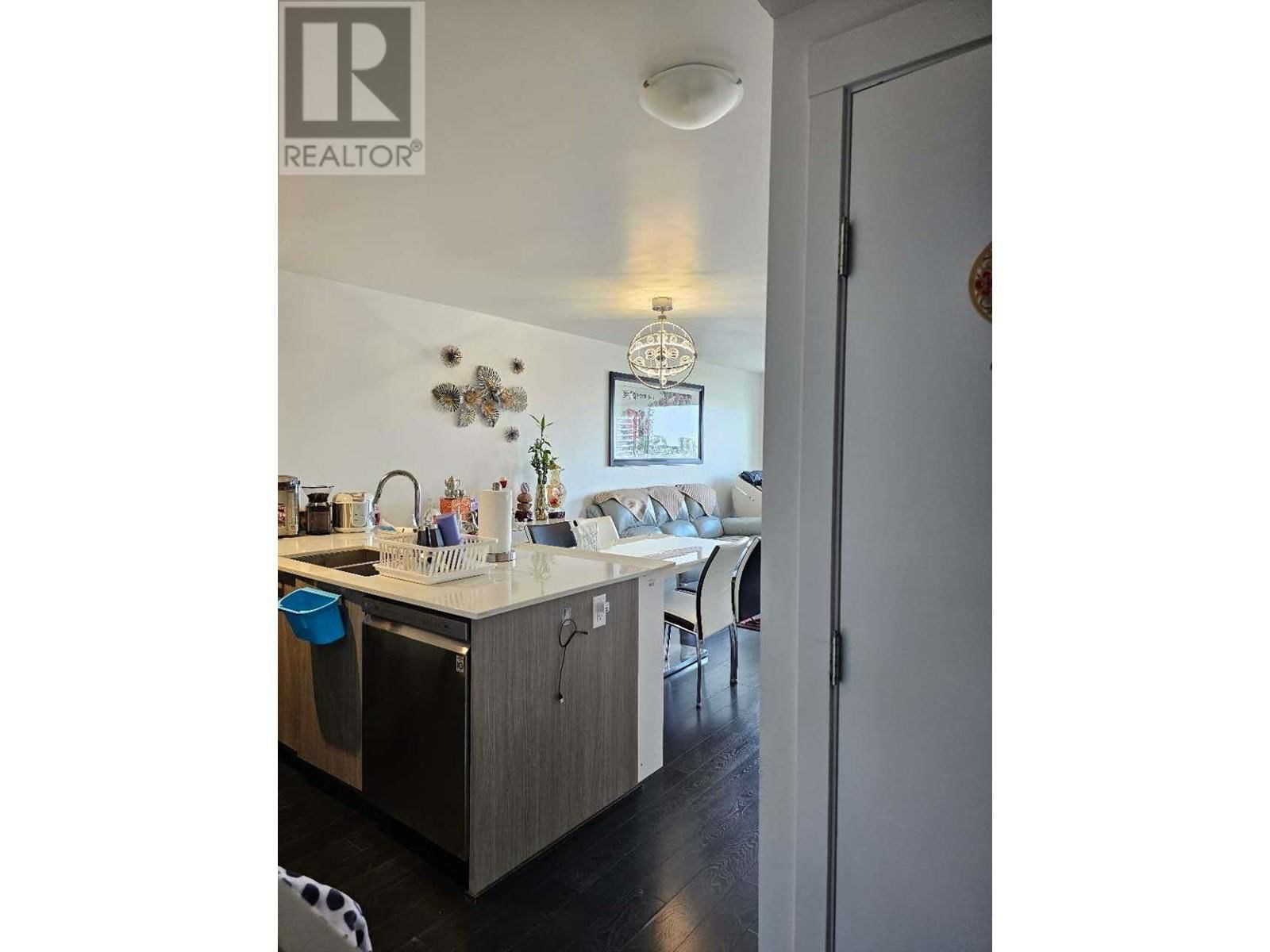 610 - 7708 ALDERBRIDGE WAY Image 10