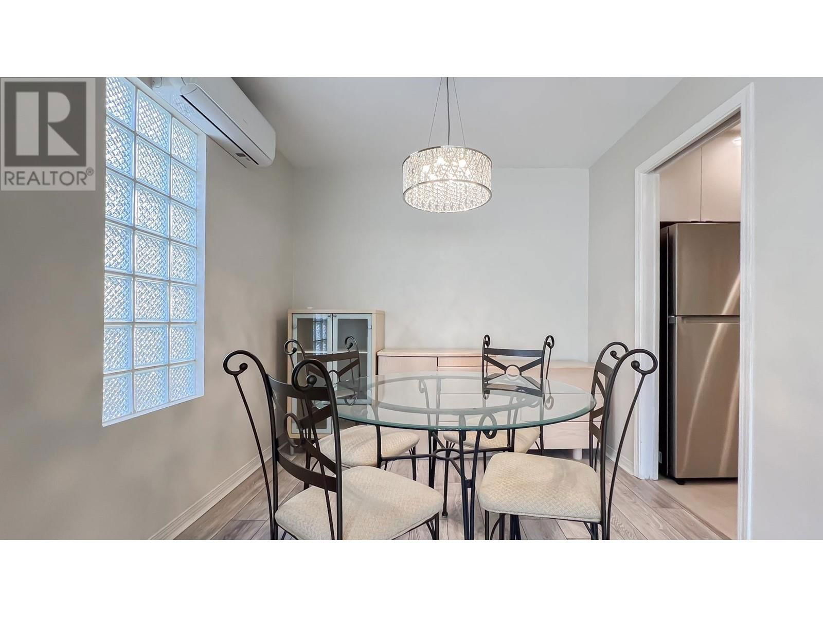 6248 BEATRICE STREET Image 10