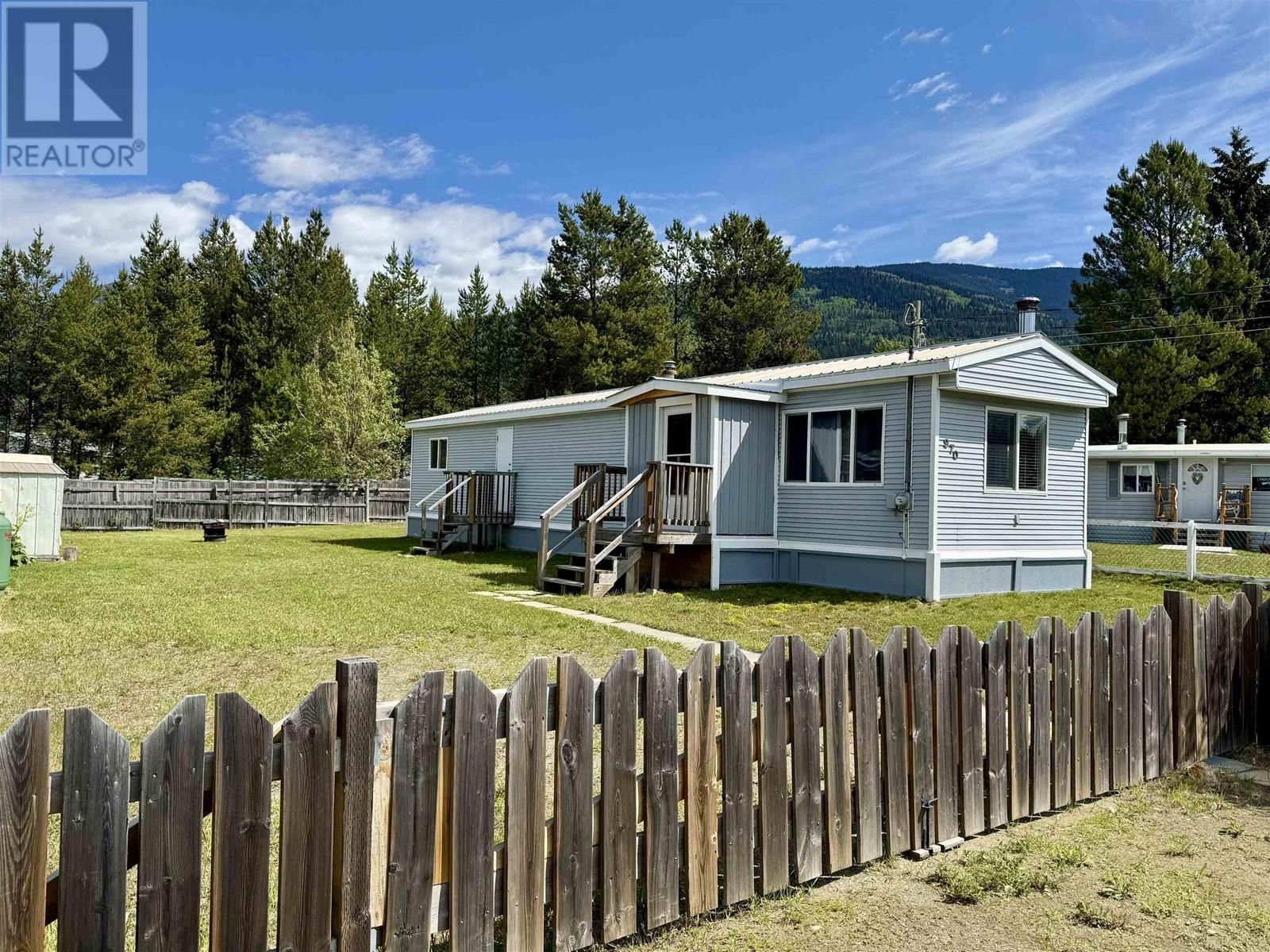 970 BEAVEN CRESCENT Image 5